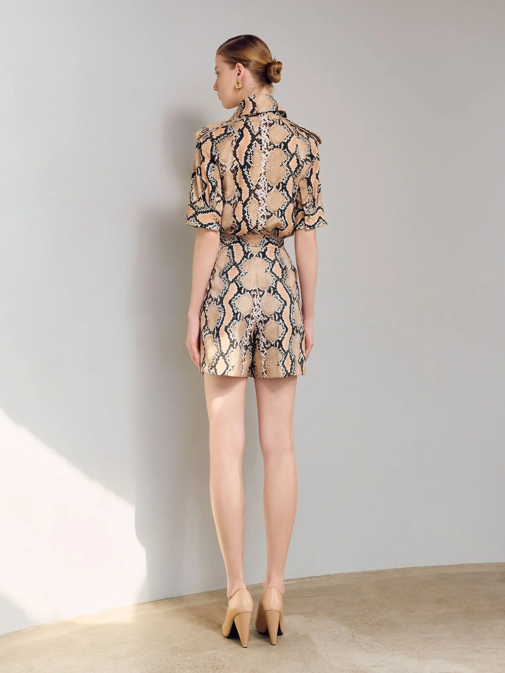 ASAVA (SS25)Vera Classic Women Shorts Brown