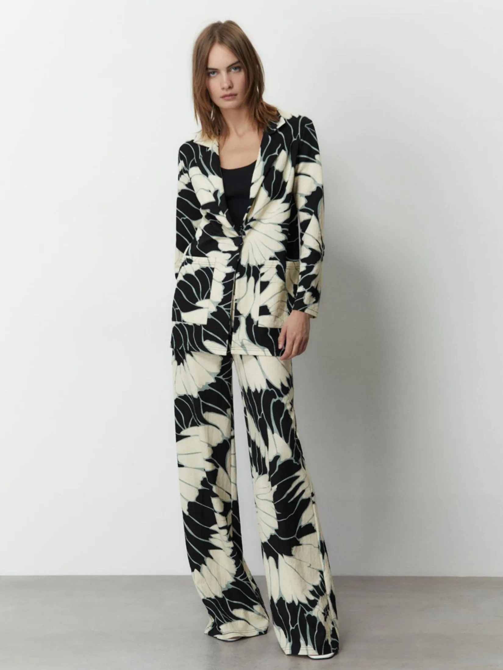 SFERA Women Blazer Linen Effect Printed White