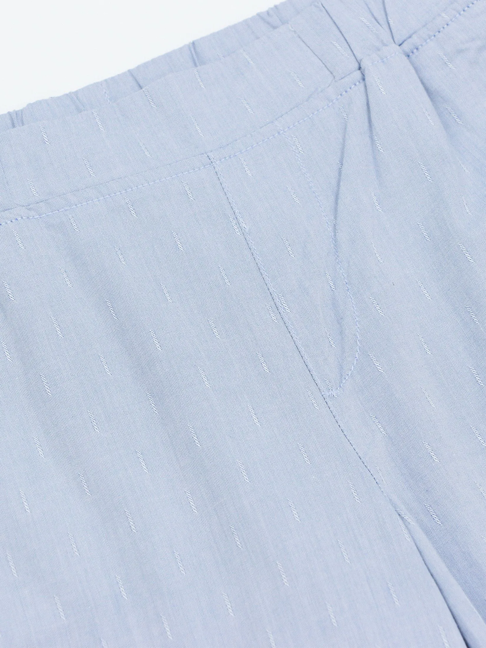 GIORDANO Women's Relaxed Elastic Denim Jeans Light indigo x White