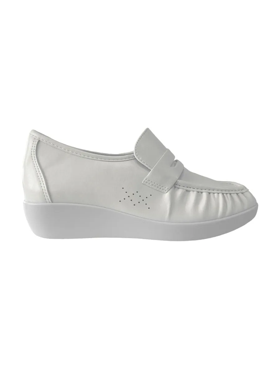 D'ARTE WHITE NURSE SHOES D65-22171