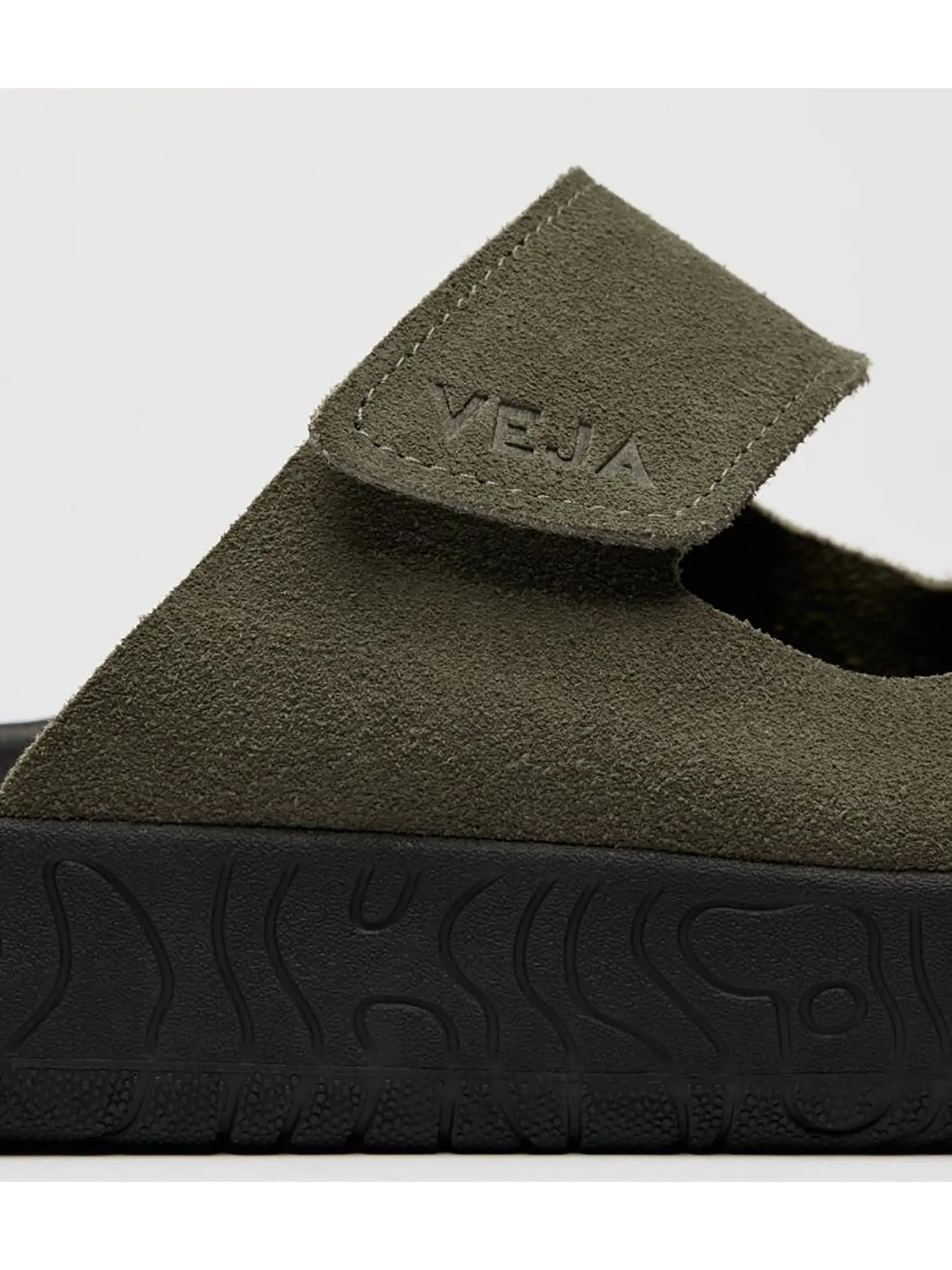 VEJA Women Slide Sandals Etna SS25 Kaki Black