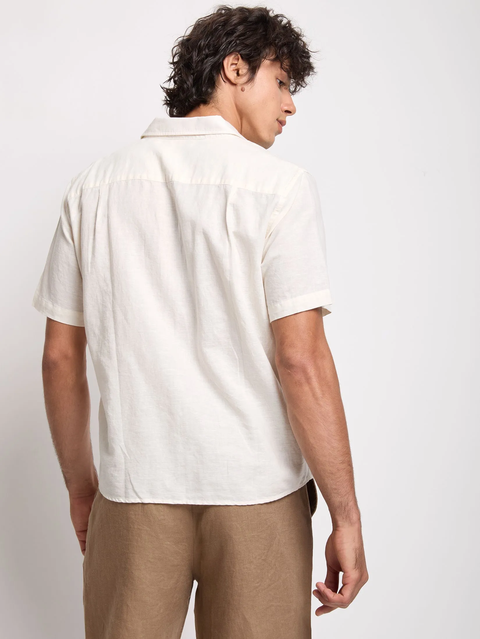 ALUMNUS Men Shirt Short Sleeves Collar Neck