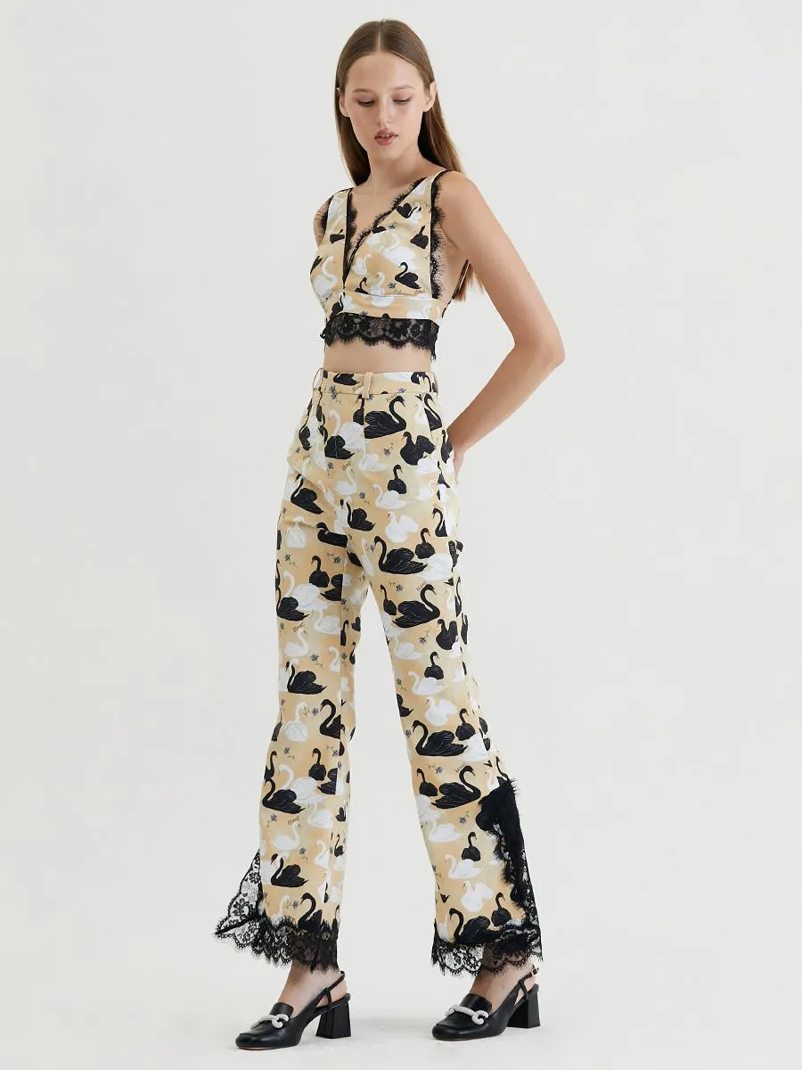 KLOSET (RS24) Swan Print With Lace Trim Top Beige