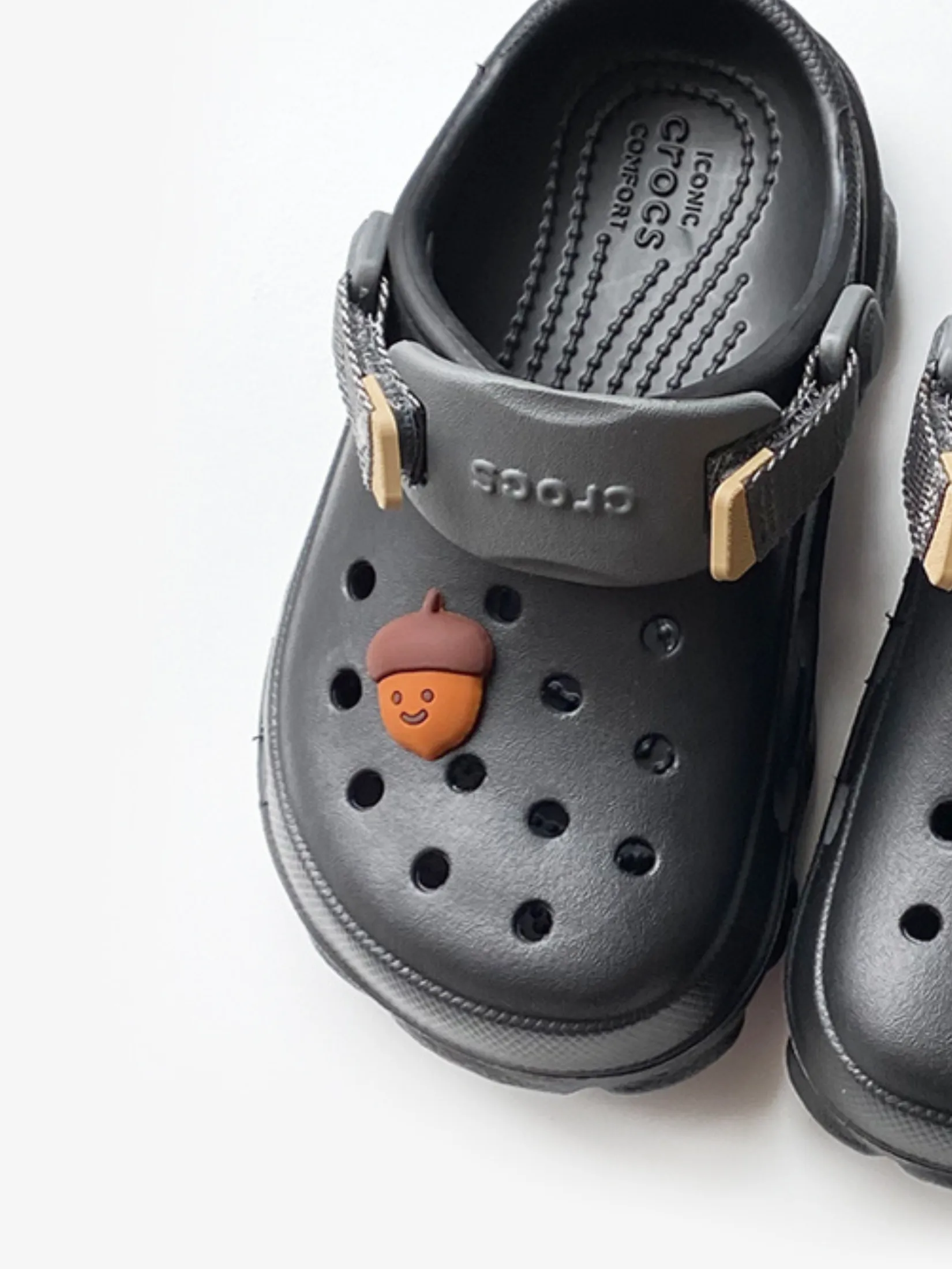 MILL AND MOI MNM Silicone charm - Tori