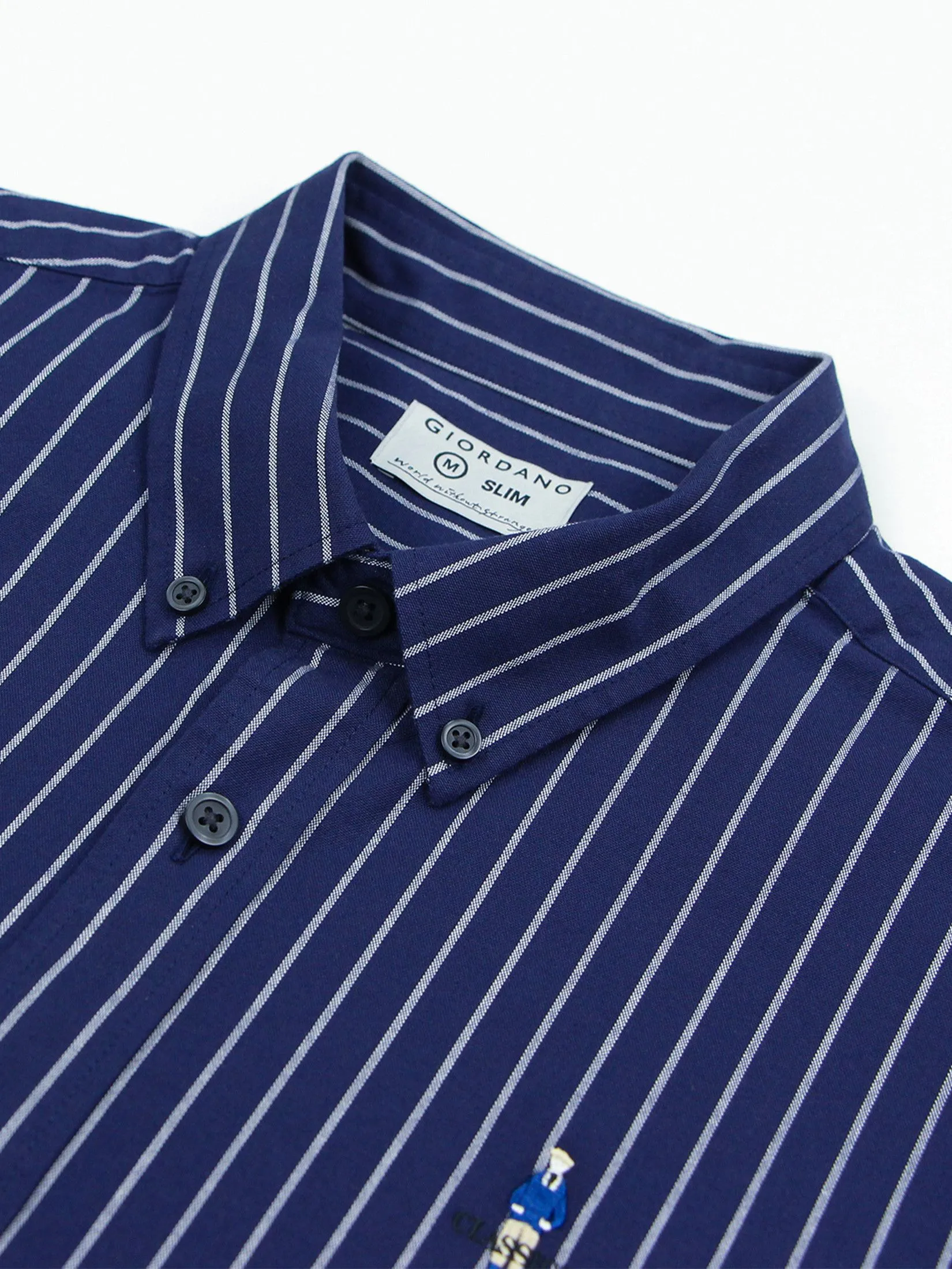 GIORDANO Men's Slim Embroidery Stretch Oxford Shirts (Classic Man) Navy x White