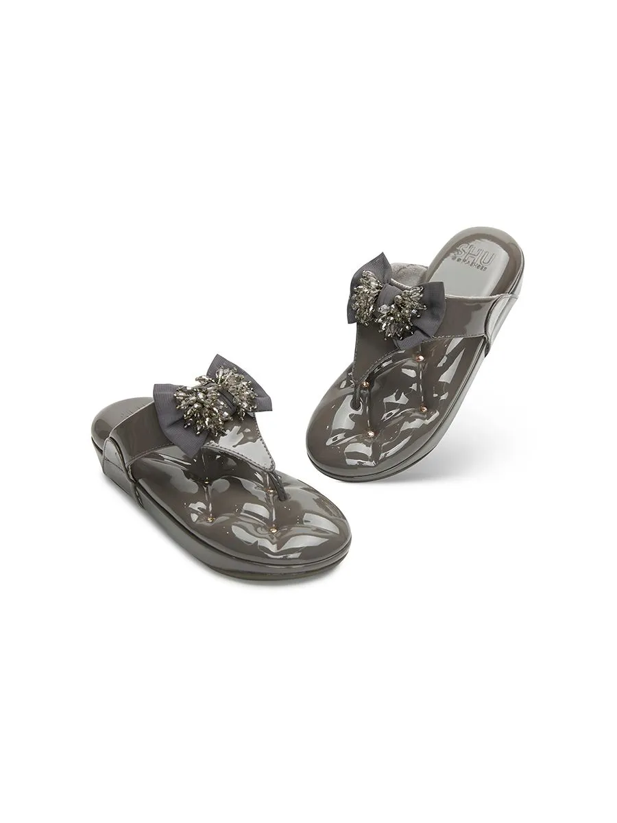 SHU WOMENSOFASHOES 1.5" SWEETCHIC - GLOSSY ASH GREY