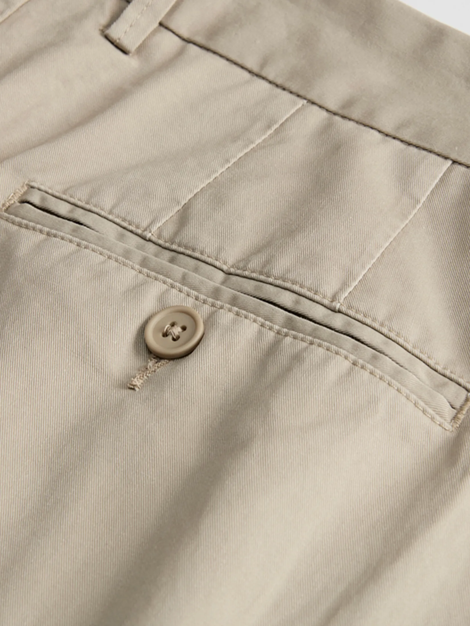 GIORDANO Men s Online Exclusive Wide Leg Pants (Korea) Khaki