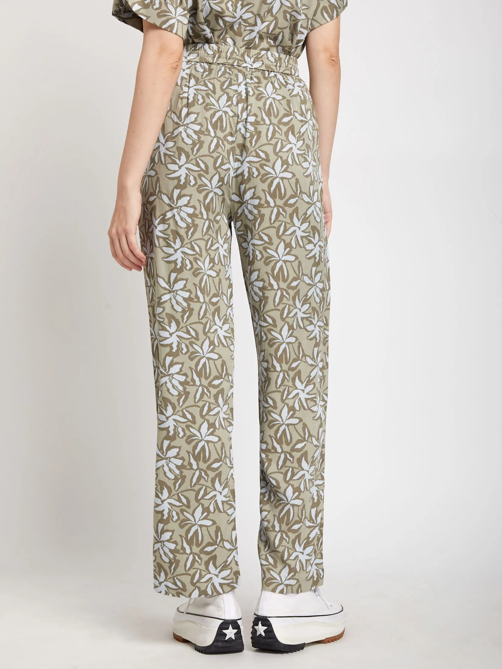 DEFRY 01 Women Straight Pants Print Brown