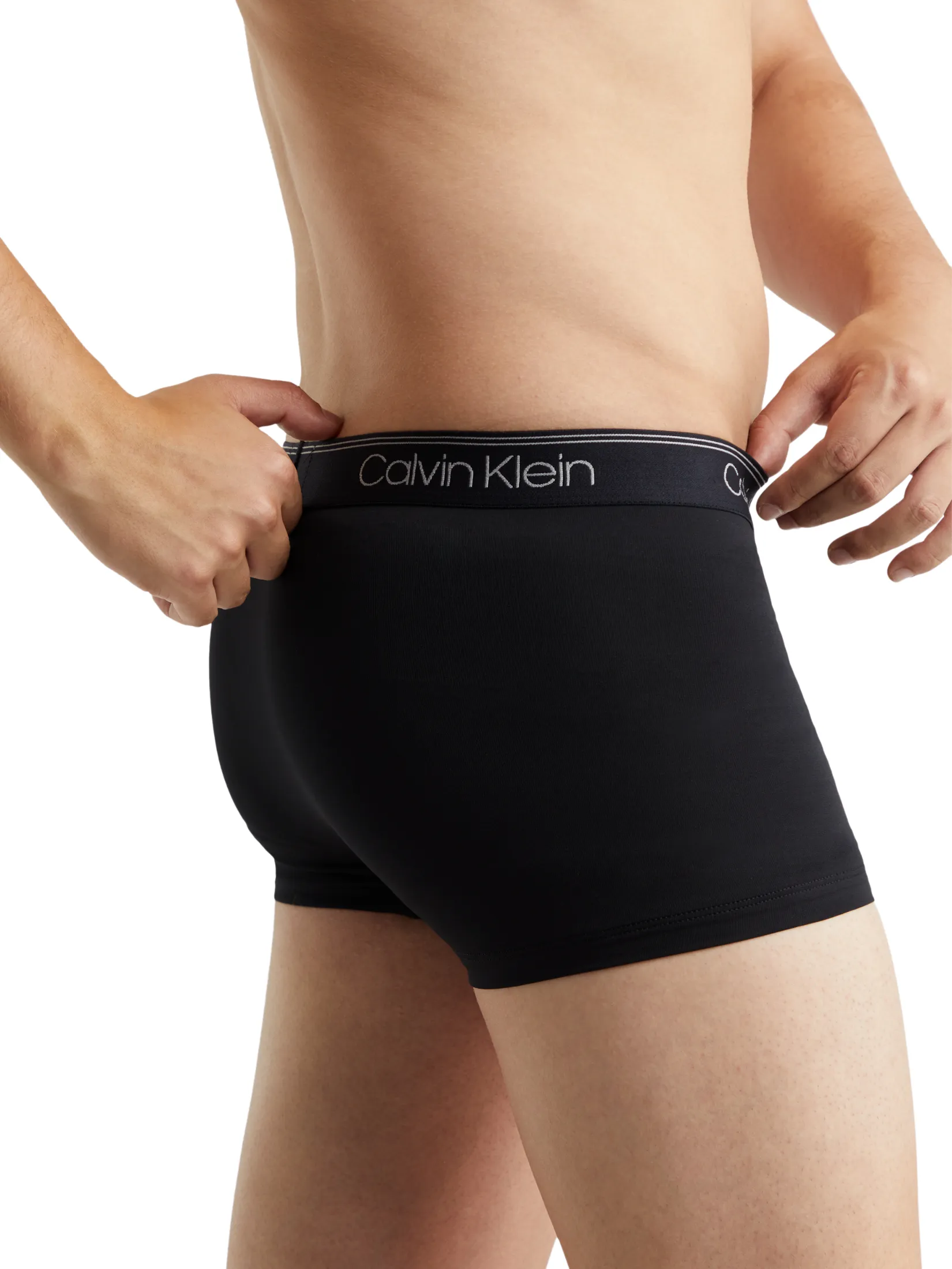 CALVIN KLEIN Men's Micro Stretch Low Rise Trunk Underwear 3Pack Black