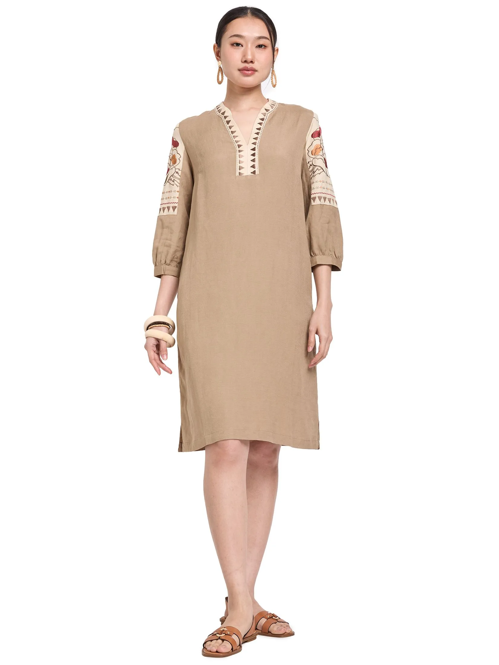 JOURNAL Women Dress Long Sleeves V-Neck Stylized Motifs