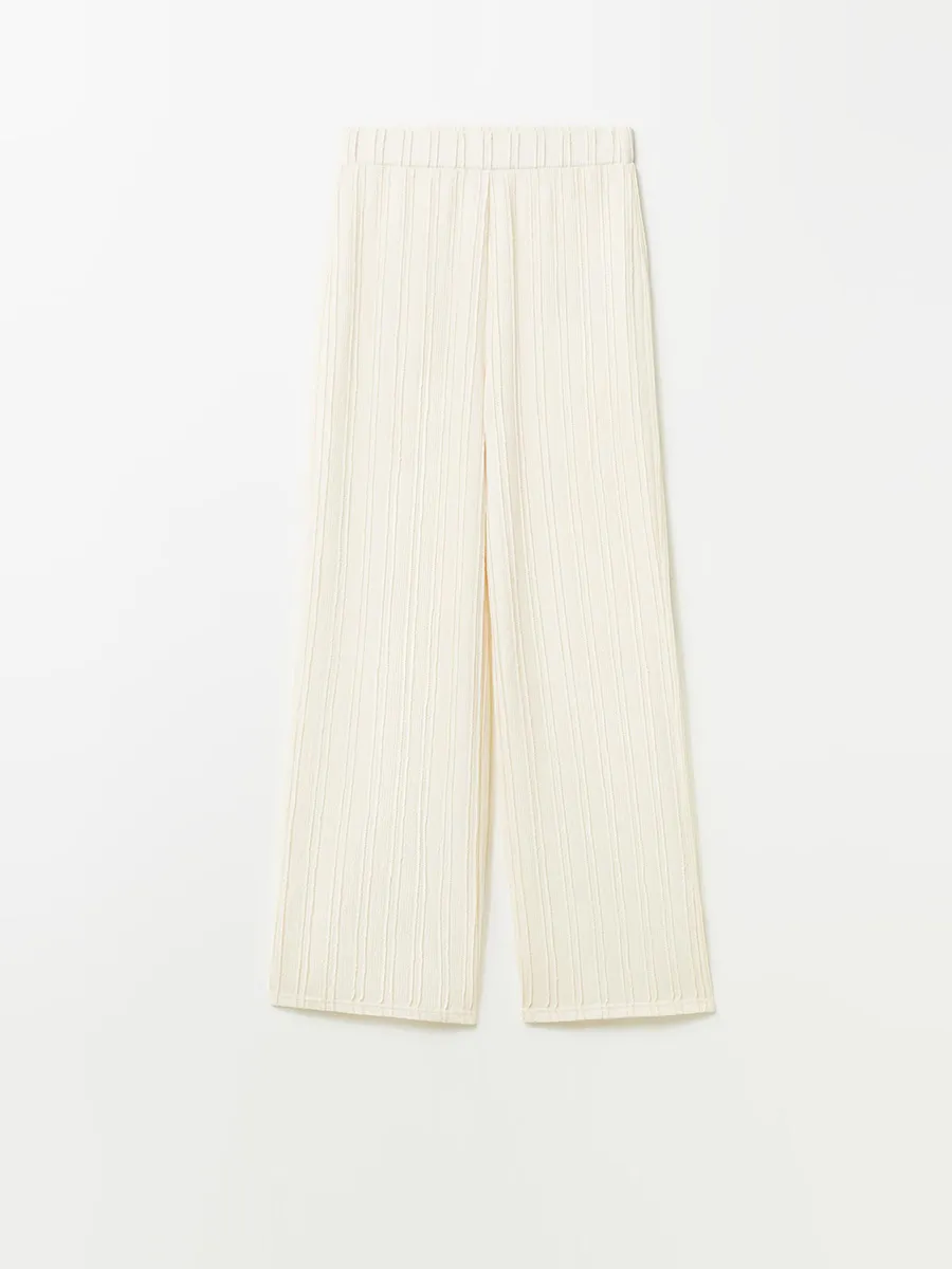 SFERA Women Trousers Structure Off White