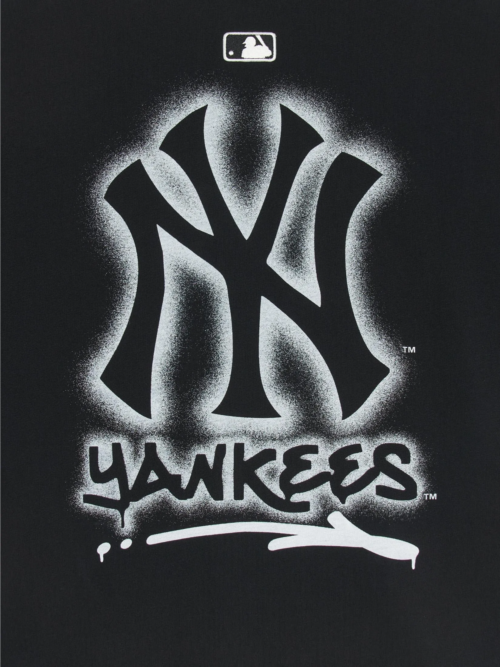 MLB Unisex Basic Mega Logo Oversized-Fit T-Shirt Model  3ATSB0353  50BKS  Black