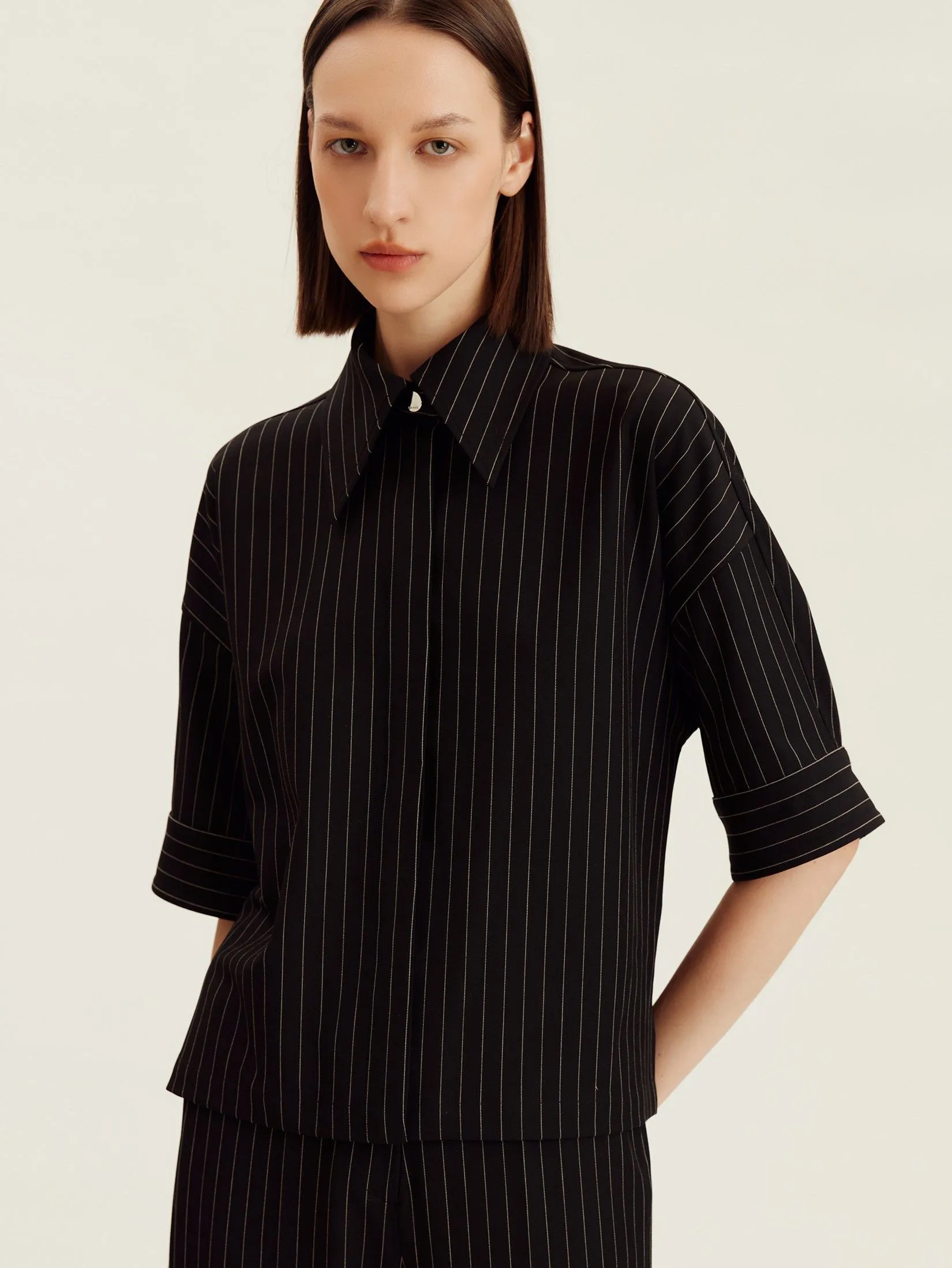 ASAVA (AW24) Pinstriped Women Cropped Shirt Black