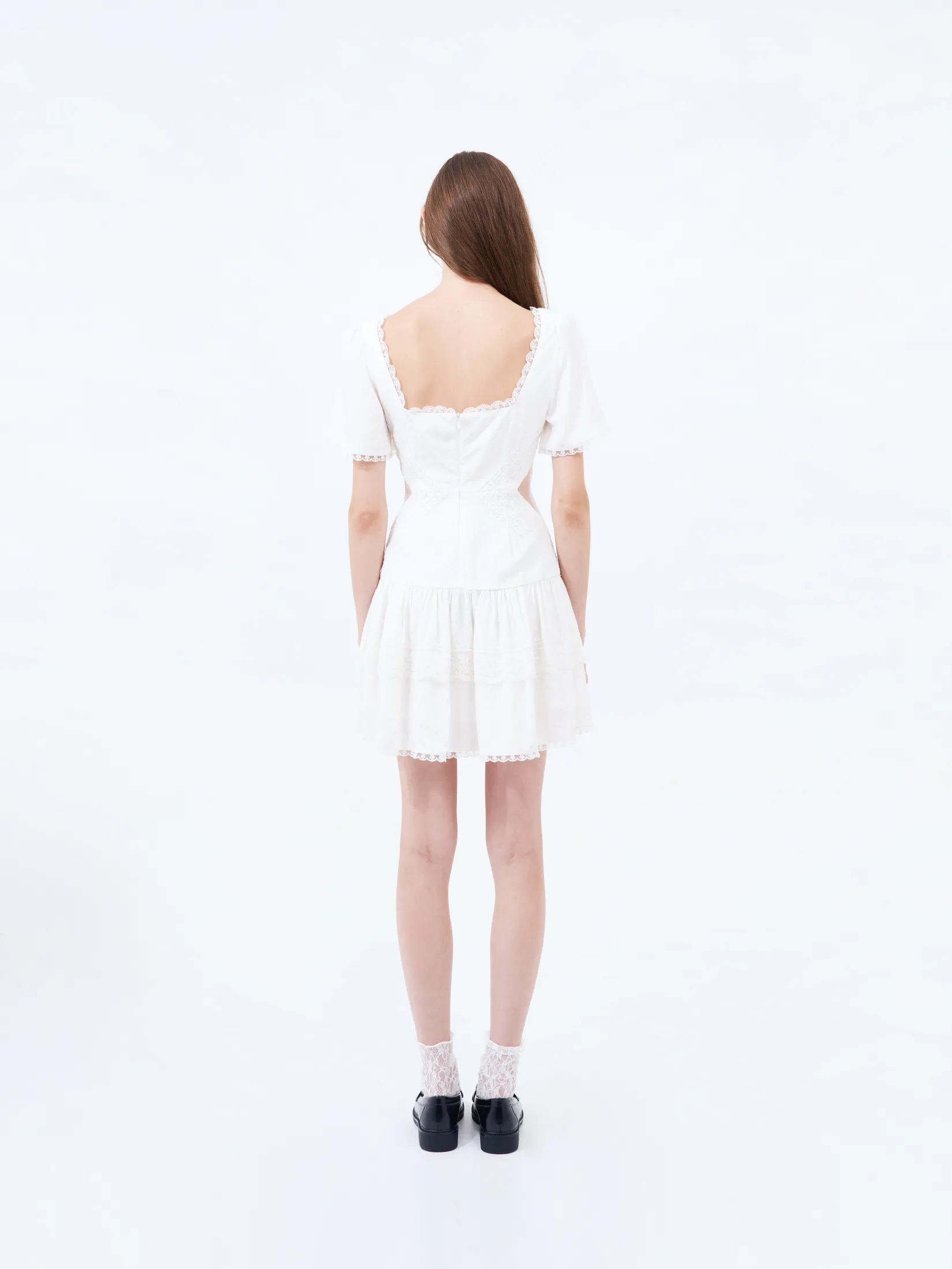 KLOSET (SS25) Women Cut-Out Dress White