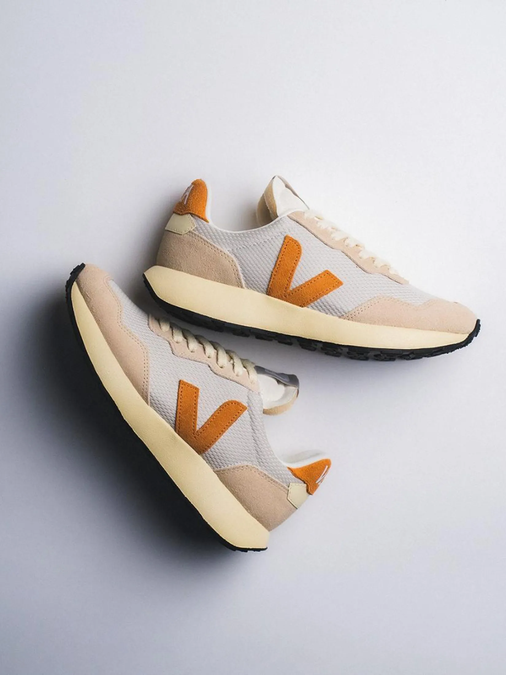 VEJA Men Sneakers Paulistana SS25 Natural Umber