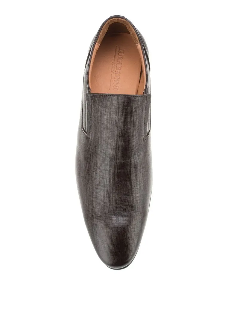 LUIGI BATANI Brown Saffiano Ponited Formal Slip Ons