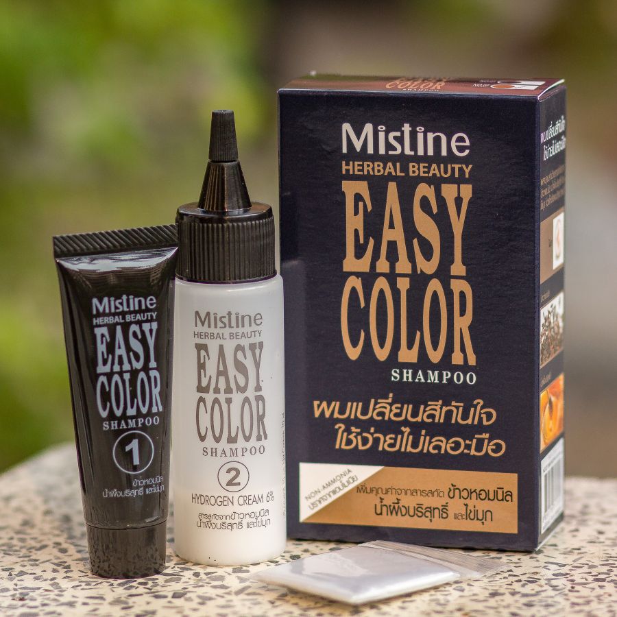 Оттеночный шампунь Mistine 2 цвета