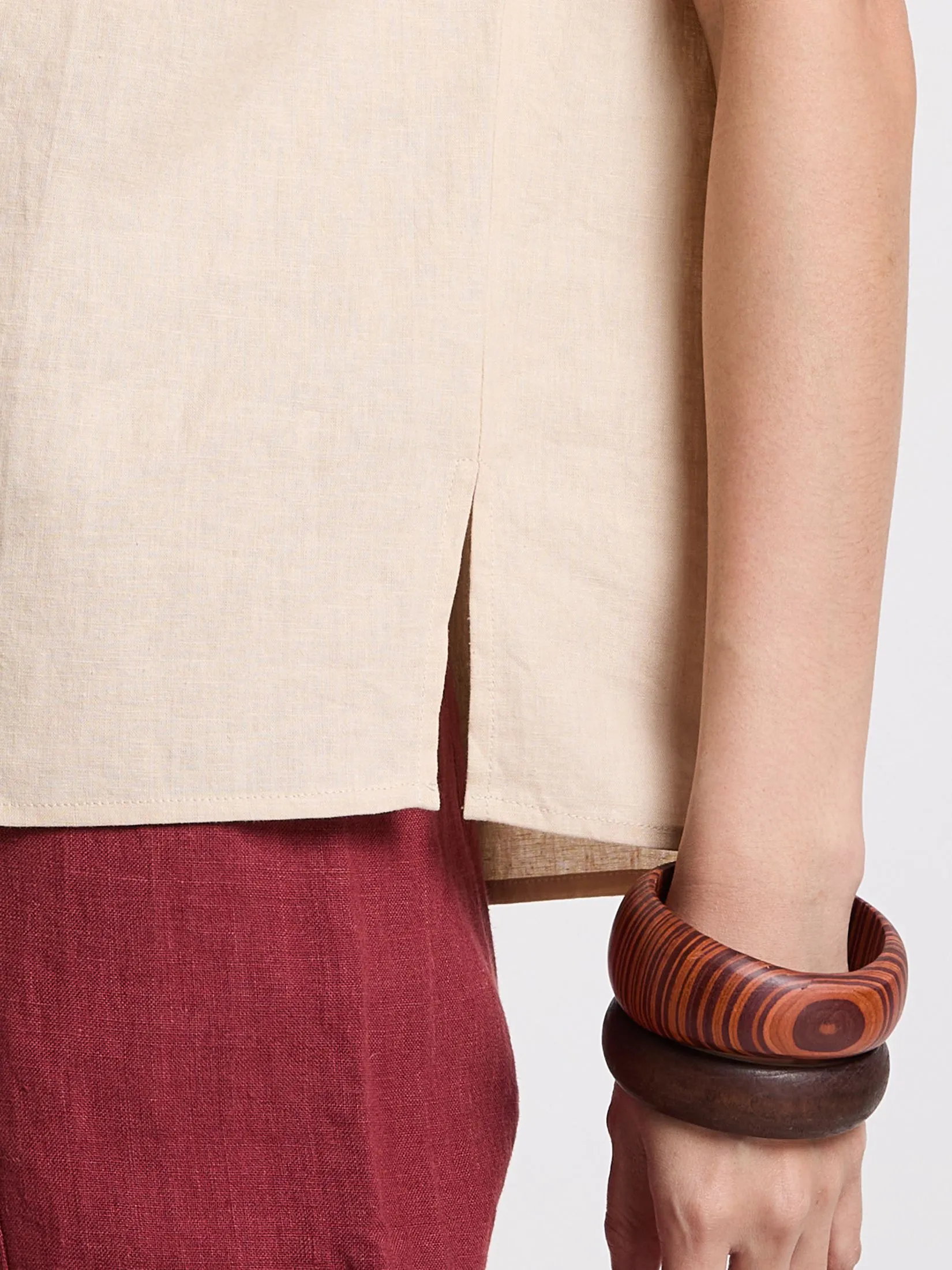 JOURNAL Women Blouse Sleeveless Crew Neck Embroidered