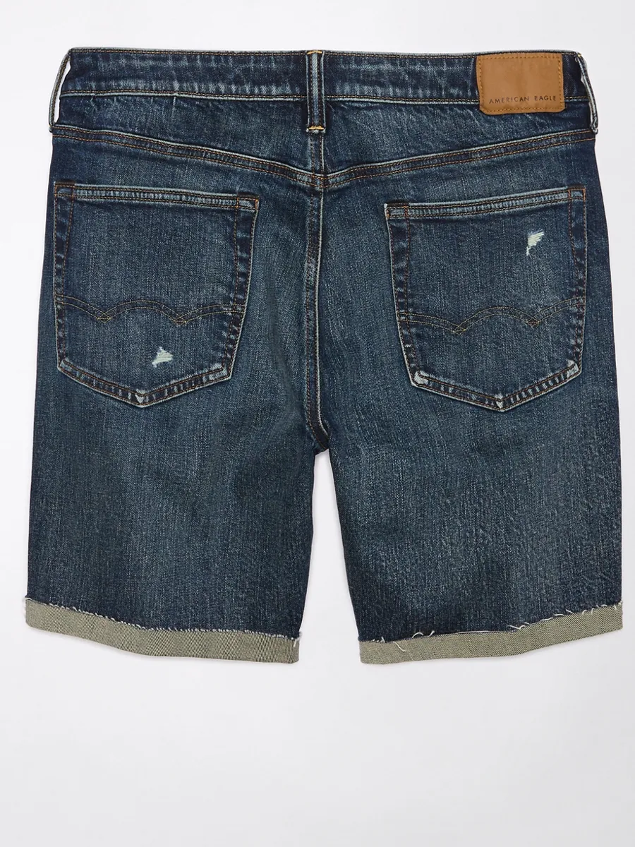 AMERICAN EAGLE MEN MEDIUM W/ DESTROY BAGGY JEAN SHORT - CUT & CUFF 913 DARK INDIGO WASH