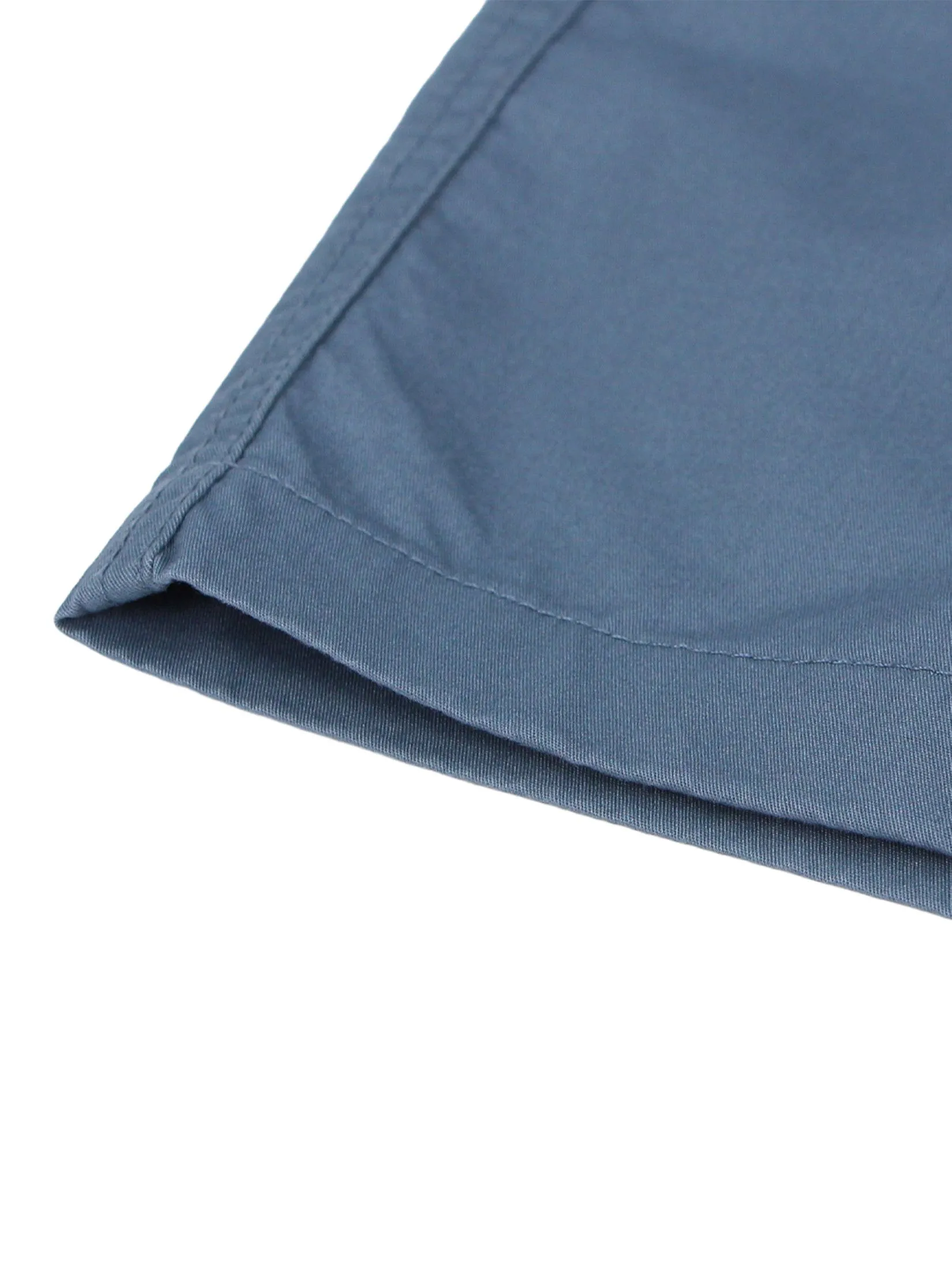 GIORDANO Men's Relaxed Bermuda Shorts Neptune Blue