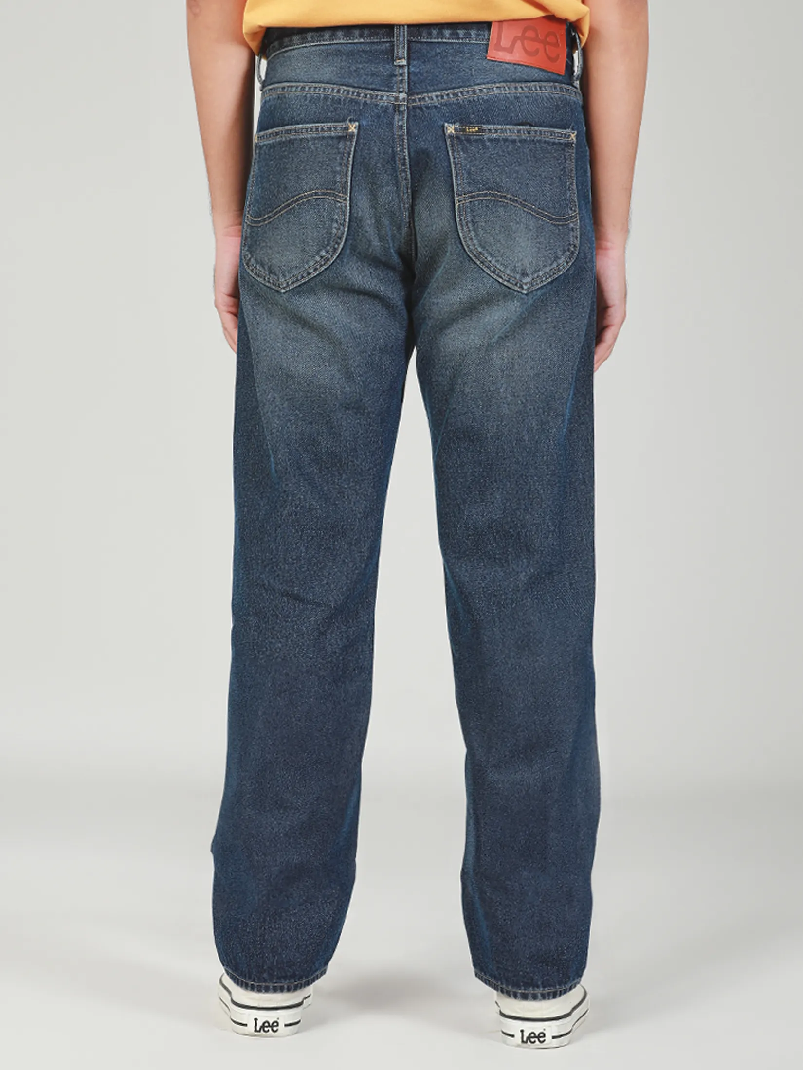 LEE Men s Jeans Lee Sort Collection Mid Miami Fit Mid Indigo