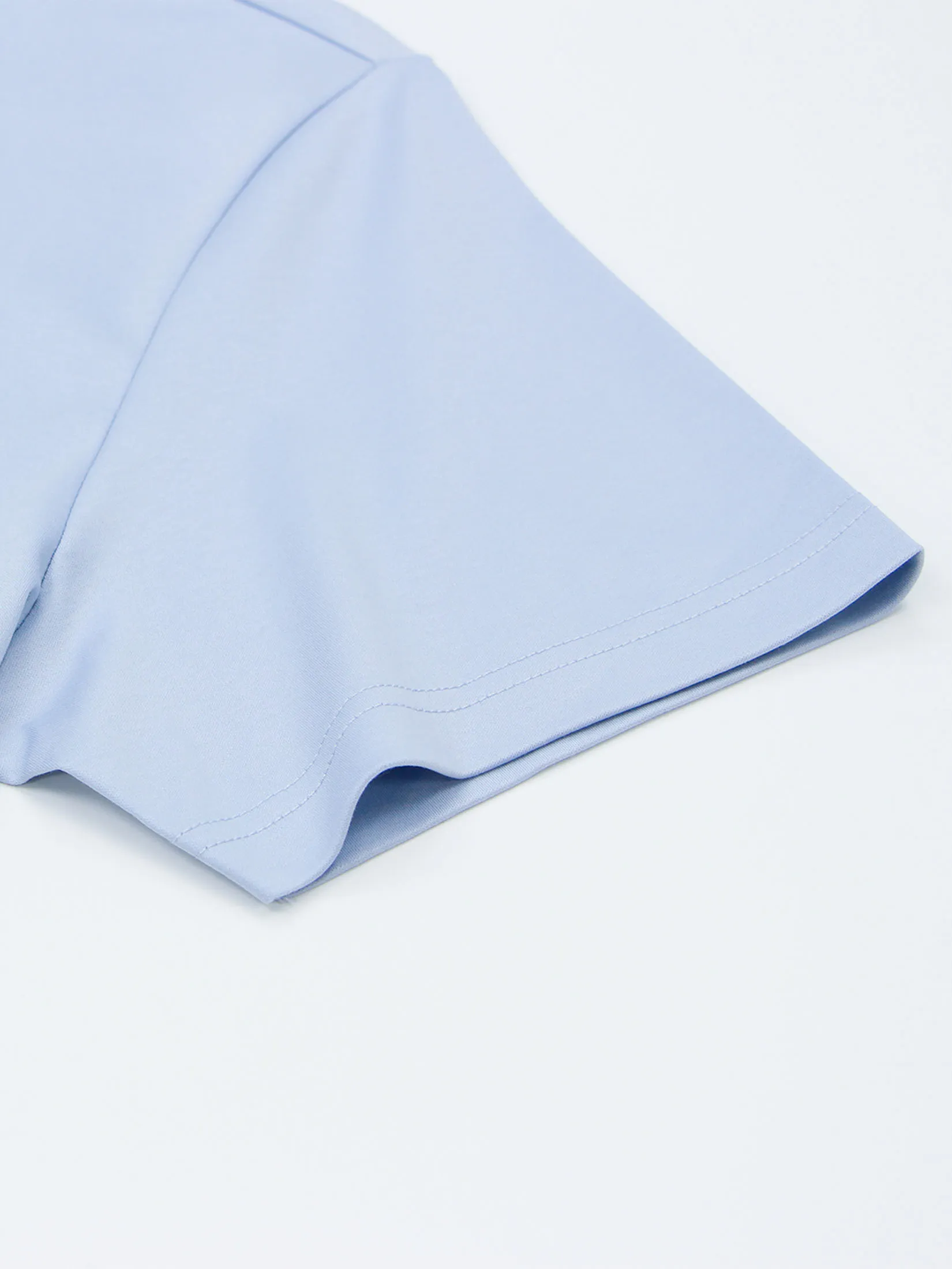 GIORDANO Men s Slim Cotton Embroidery Tee (Liquid Touch) Subdued blue