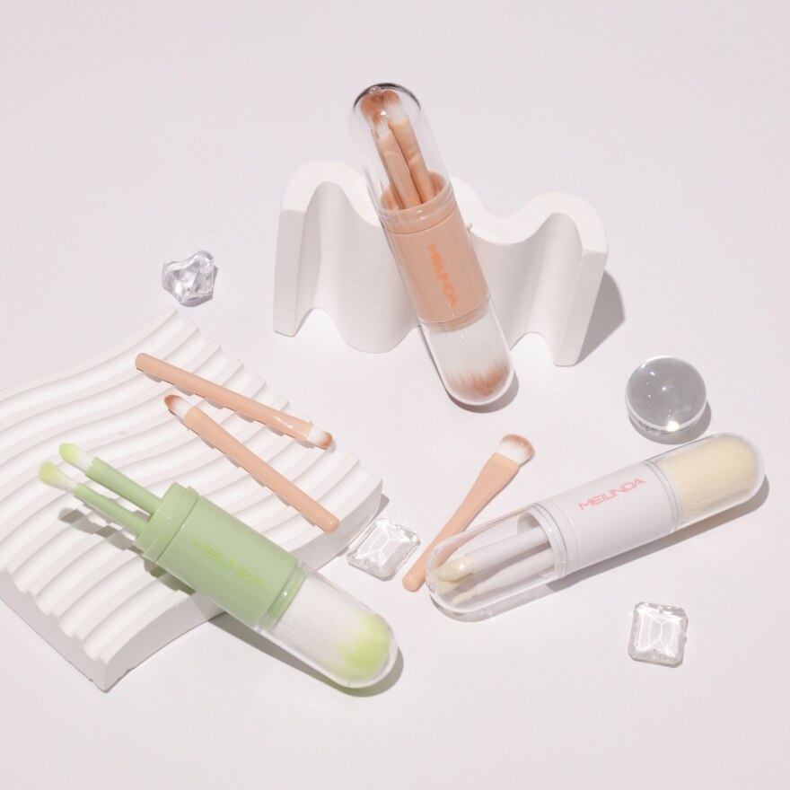 Meilinda Handy Pocket Brush 4Pcs. Random Color