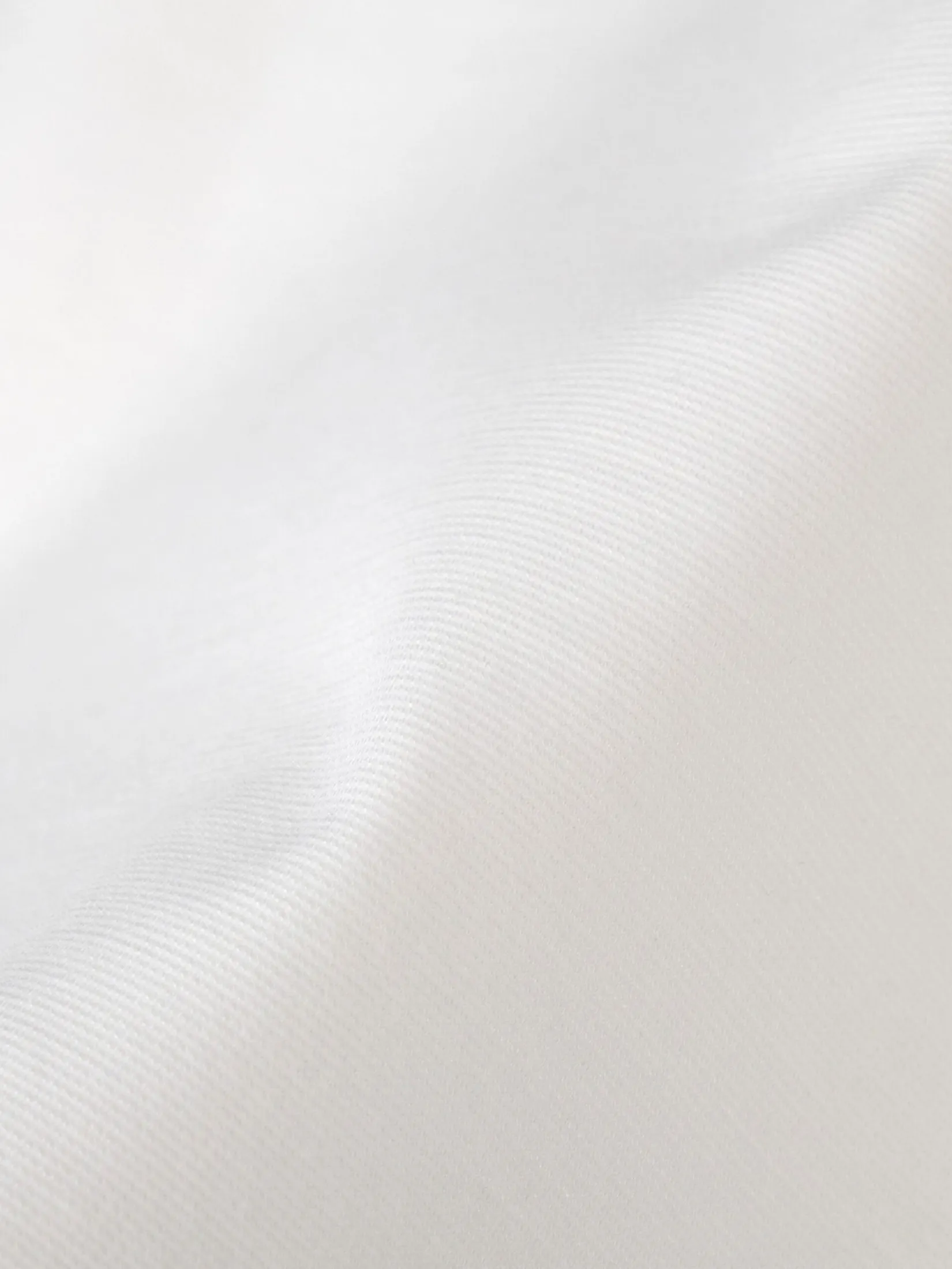 TAKEO KIKUCHI MEN WHITE  ECO SMOOTH AND SILKY BUSINESS POLO SHIRT