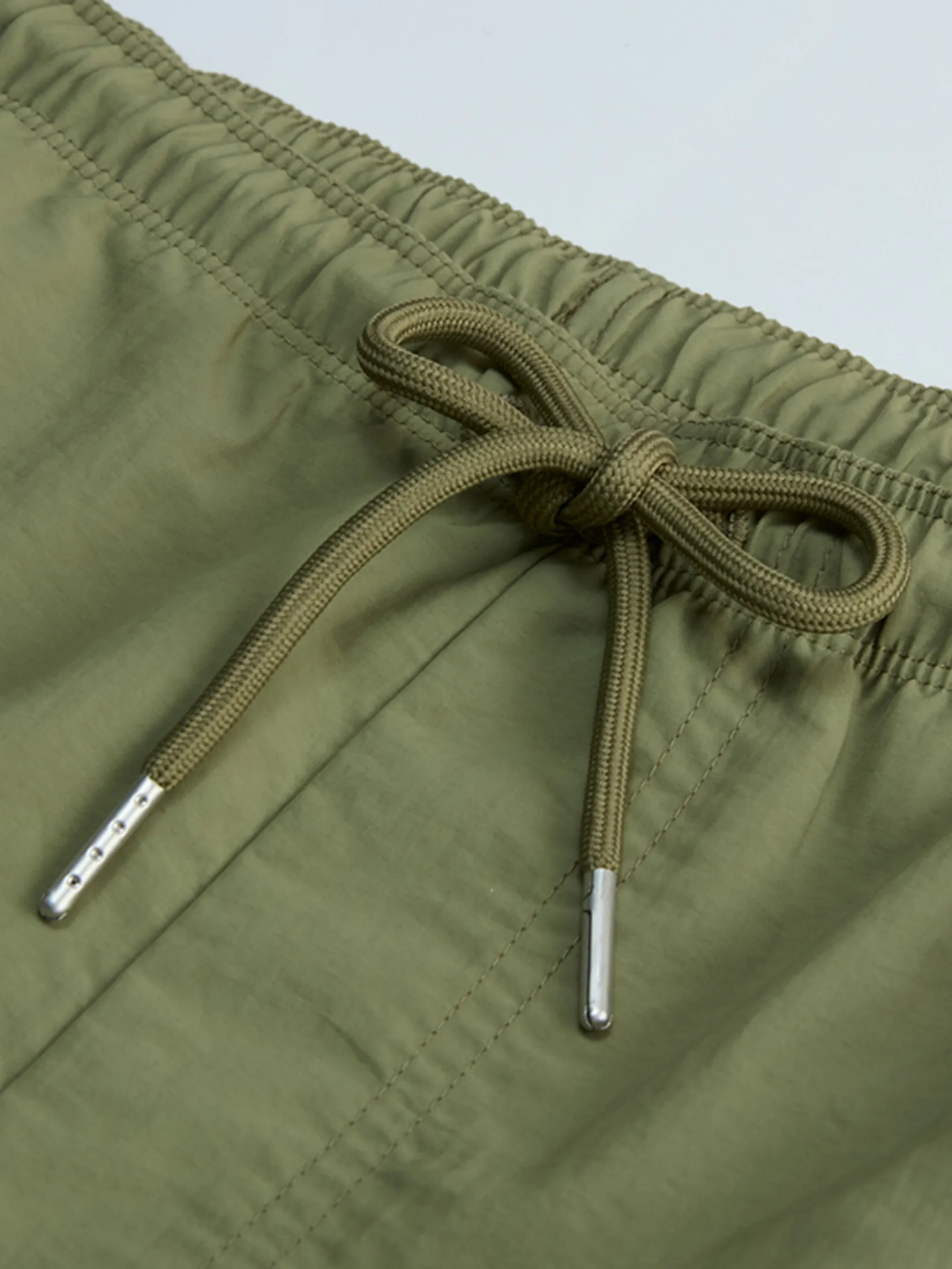 GIORDANO Men s Online Exclusive Exposed Seam Drawstring Shorts (Korea) Green