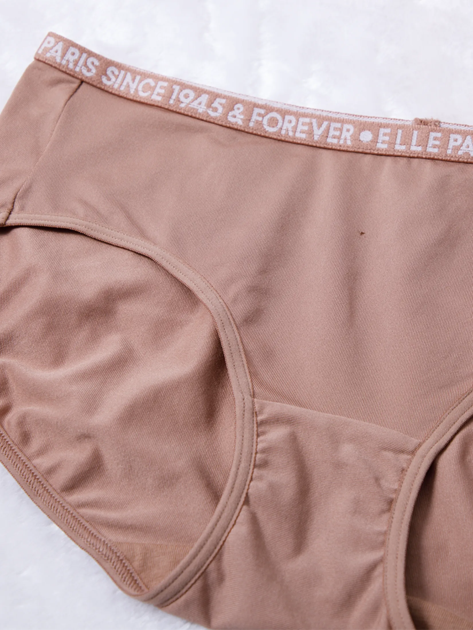 ELLE LINGERIE Women’s Boy-Leg Lowrise Panty LU9856 - Brown