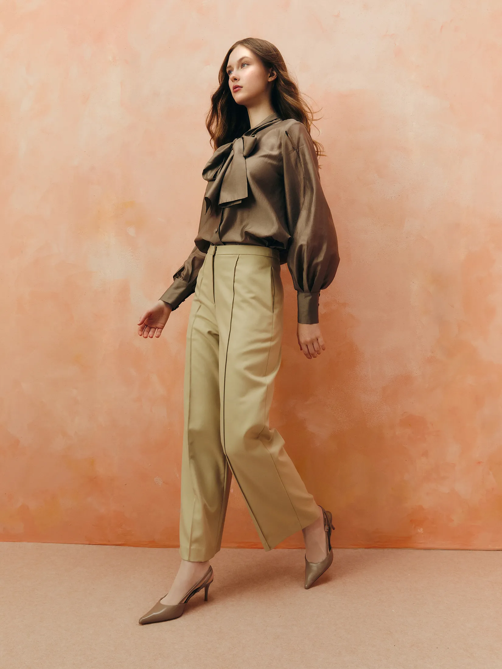 SHAKA Woman Pants Front Seam Tailored Beige