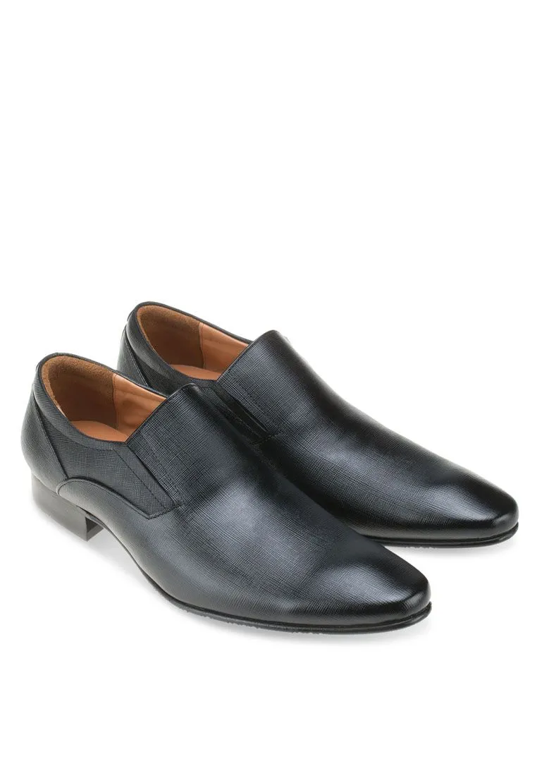 LUIGI BATANI Black Saffiano Pointed Formal Slip Ons