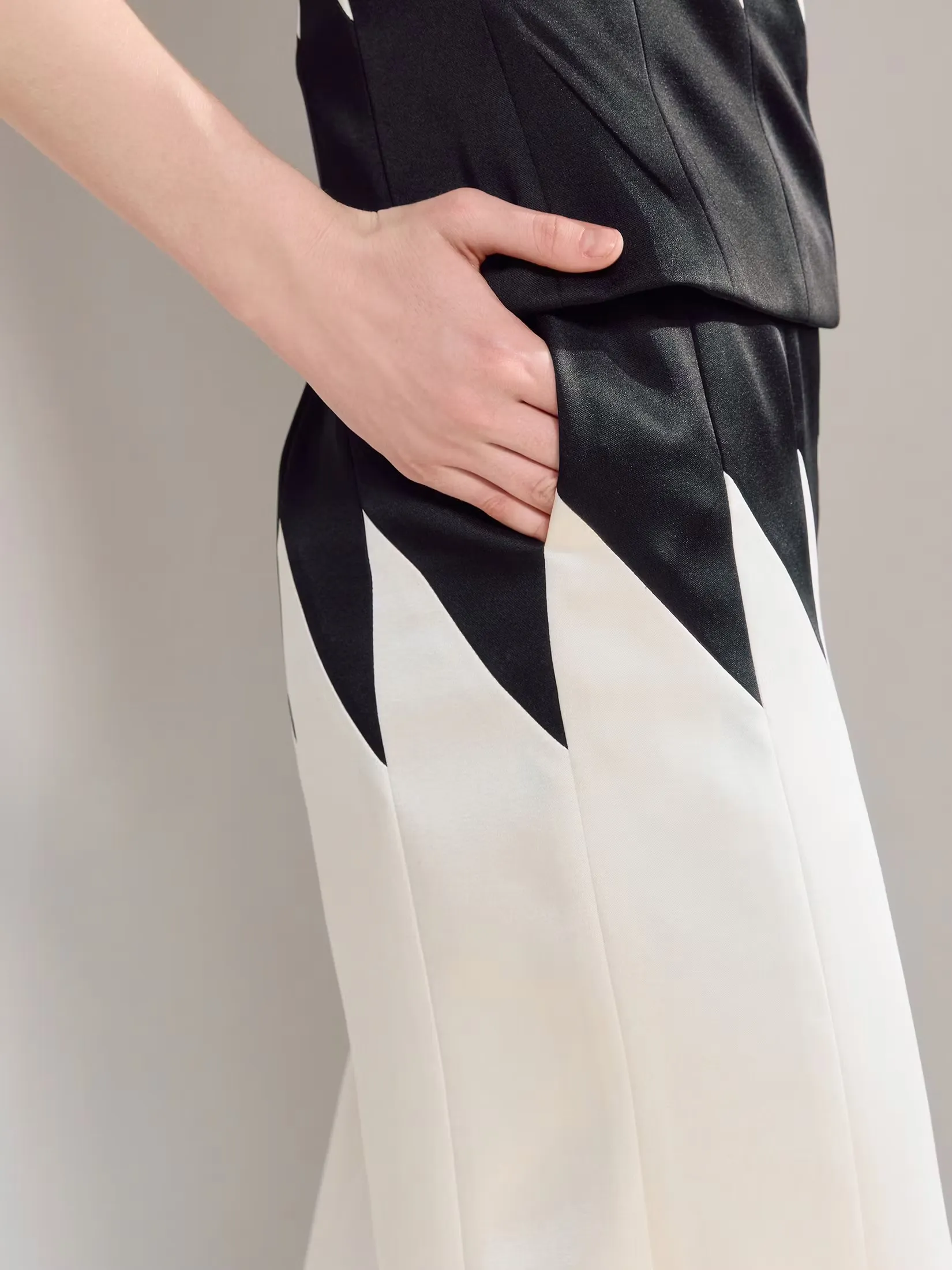 ASAVA ( SS25 )Therese High-Waisted Pants  IVORY