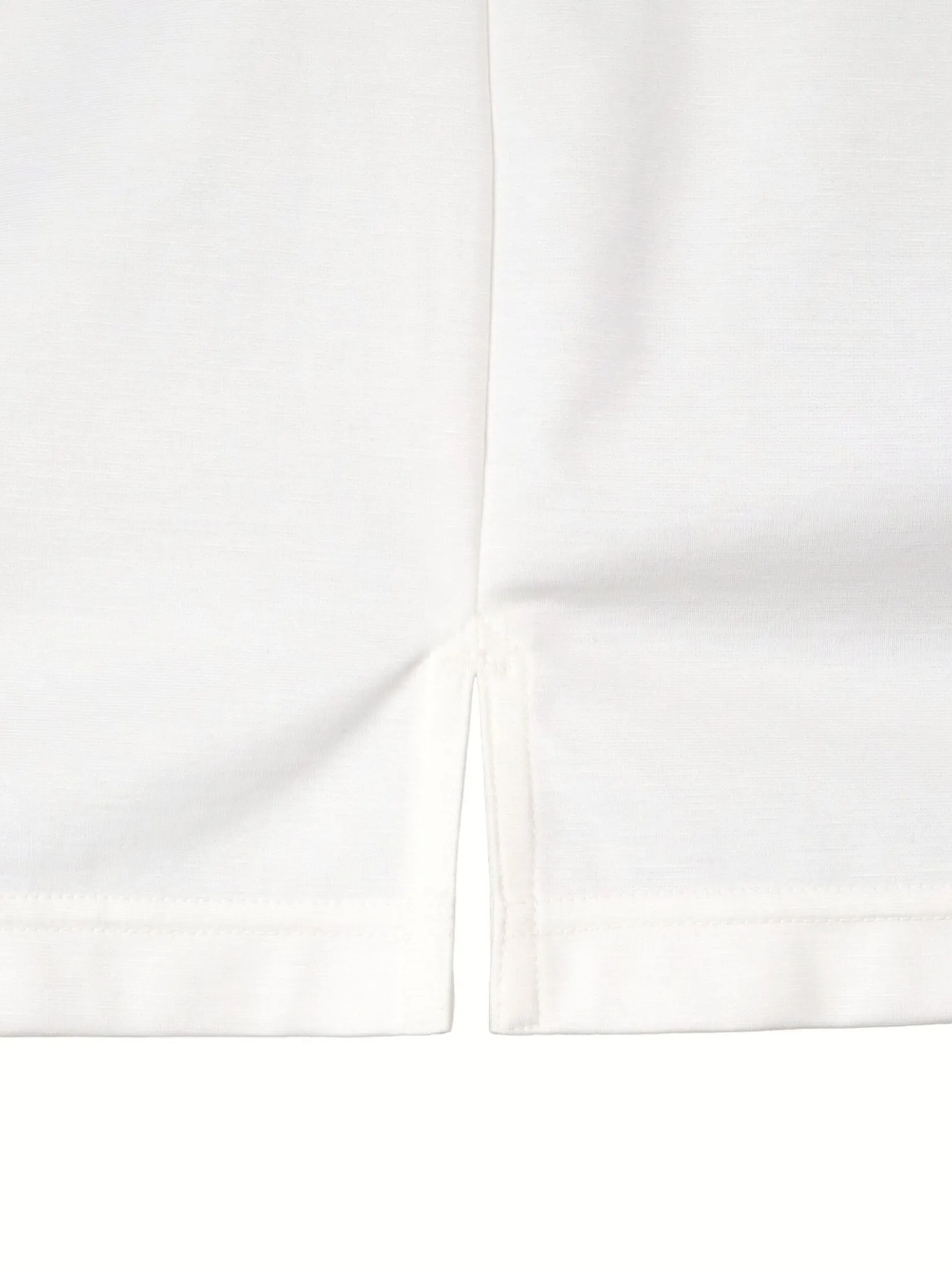 TAKEO KIKUCHI MEN WHITE  ECO SMOOTH AND SILKY BUSINESS POLO SHIRT