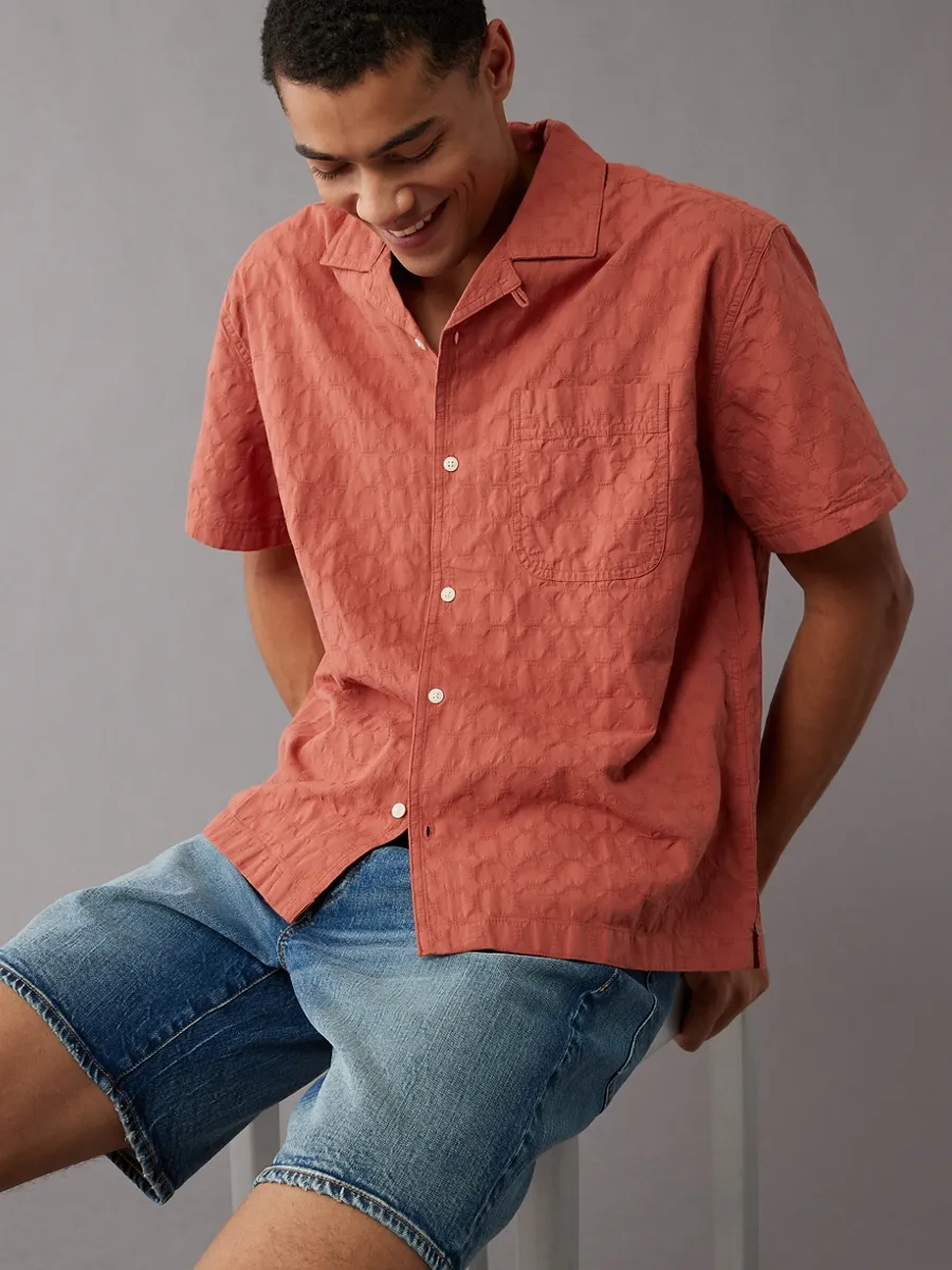 AMERICAN EAGLE MEN SS OVERSIZED CAMP COLLAR DEMETRIUS DOBBY SHIRT 812 TERRACOTTA