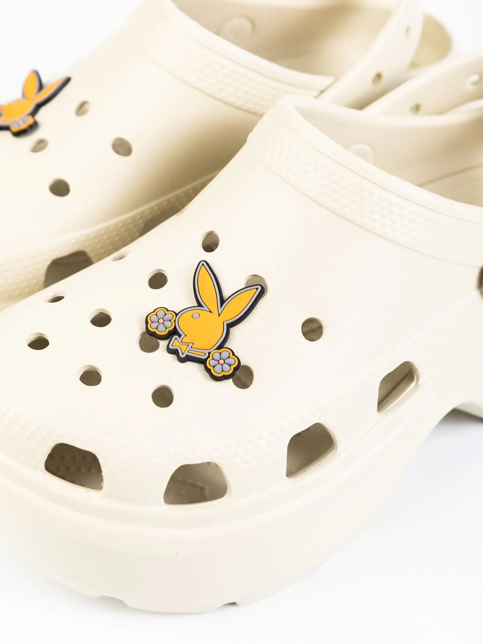 PLAYBOY Big toe sandals Bunny Clogs ST-HS251C130 Cream