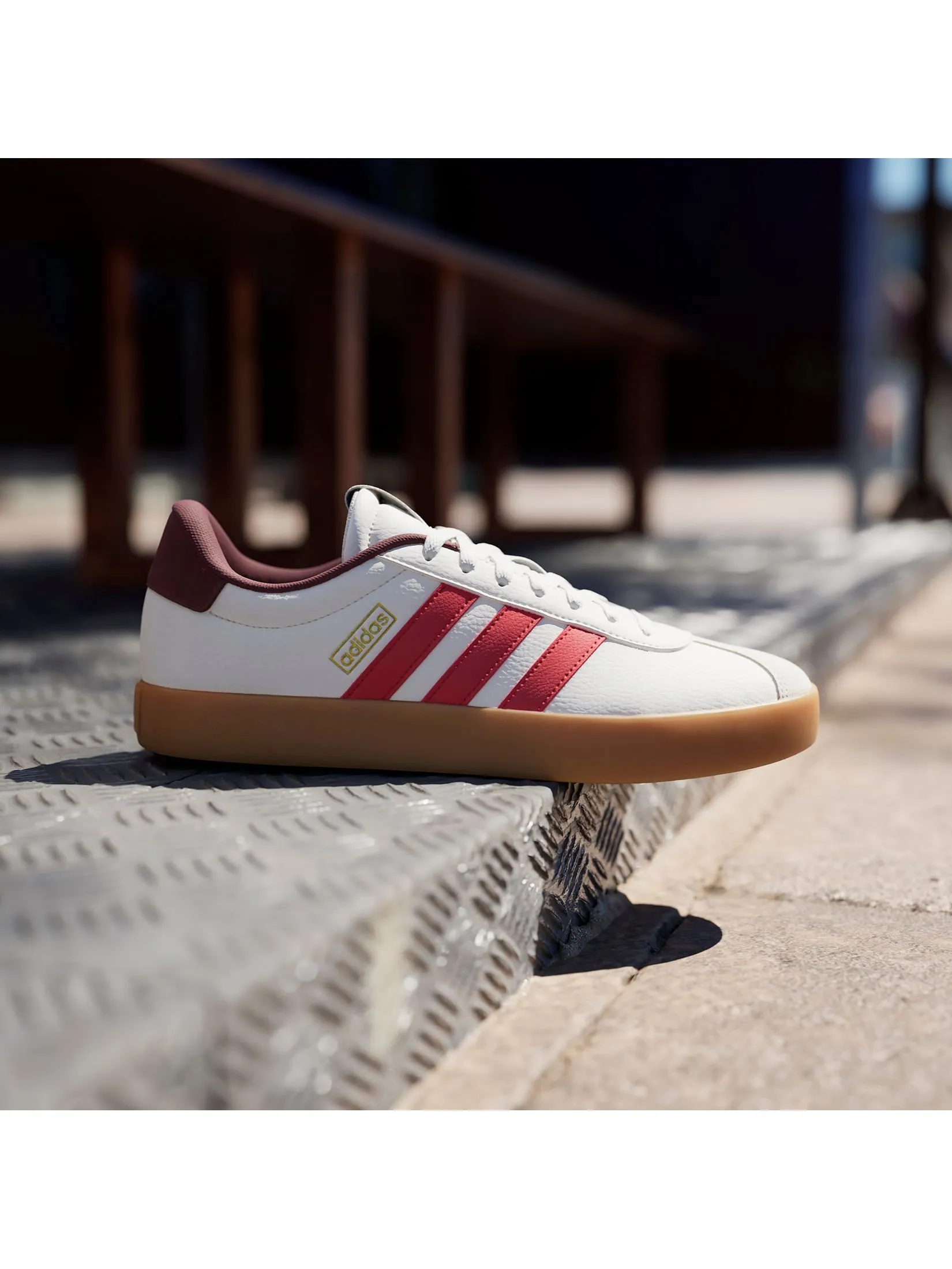 ADIDAS Men Sneakers VL Court 3.0 JR8633 White / Core White / Shadow Red / Better Scarlet