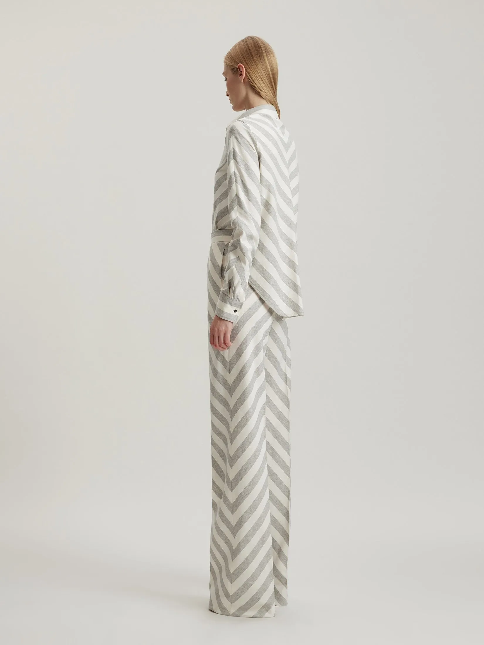 ASAVA (AW24 )Avianna Women Straight-Leg Pants Grey