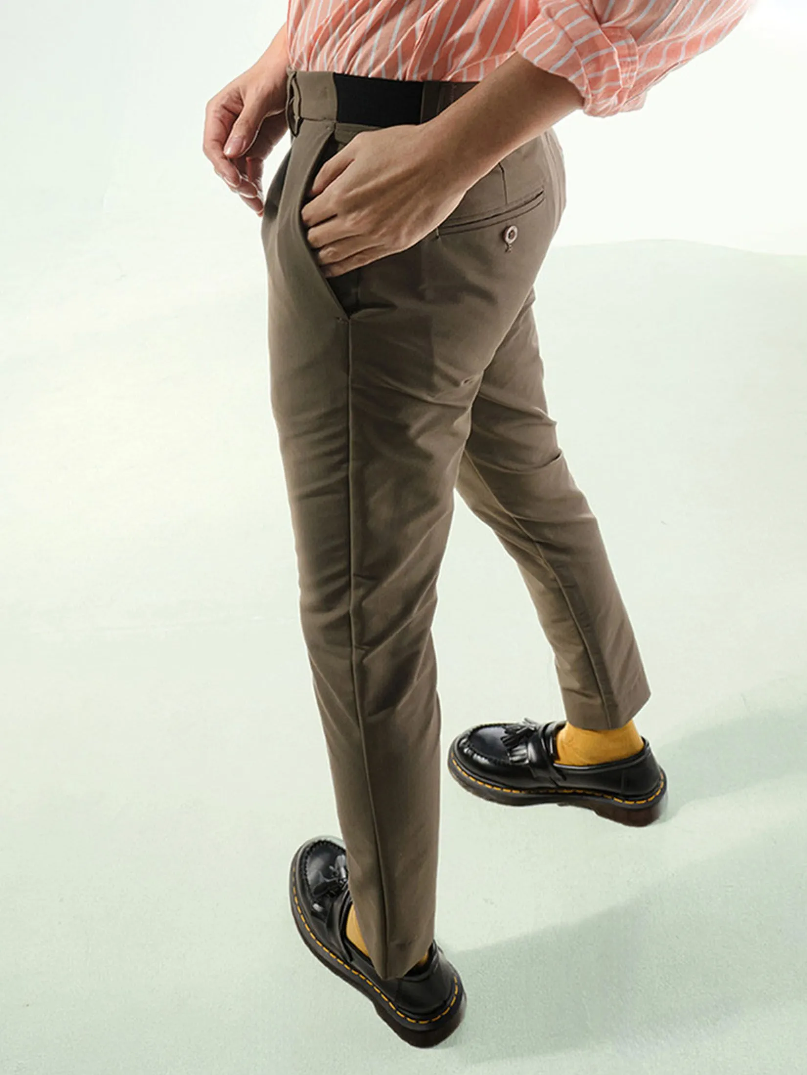 ERA-WON Men's  Cropped Skinny pants Golf fabric  Olive