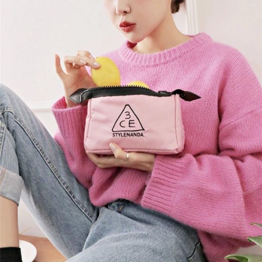3CE Pouch Small Pink Rumour 1pcs.