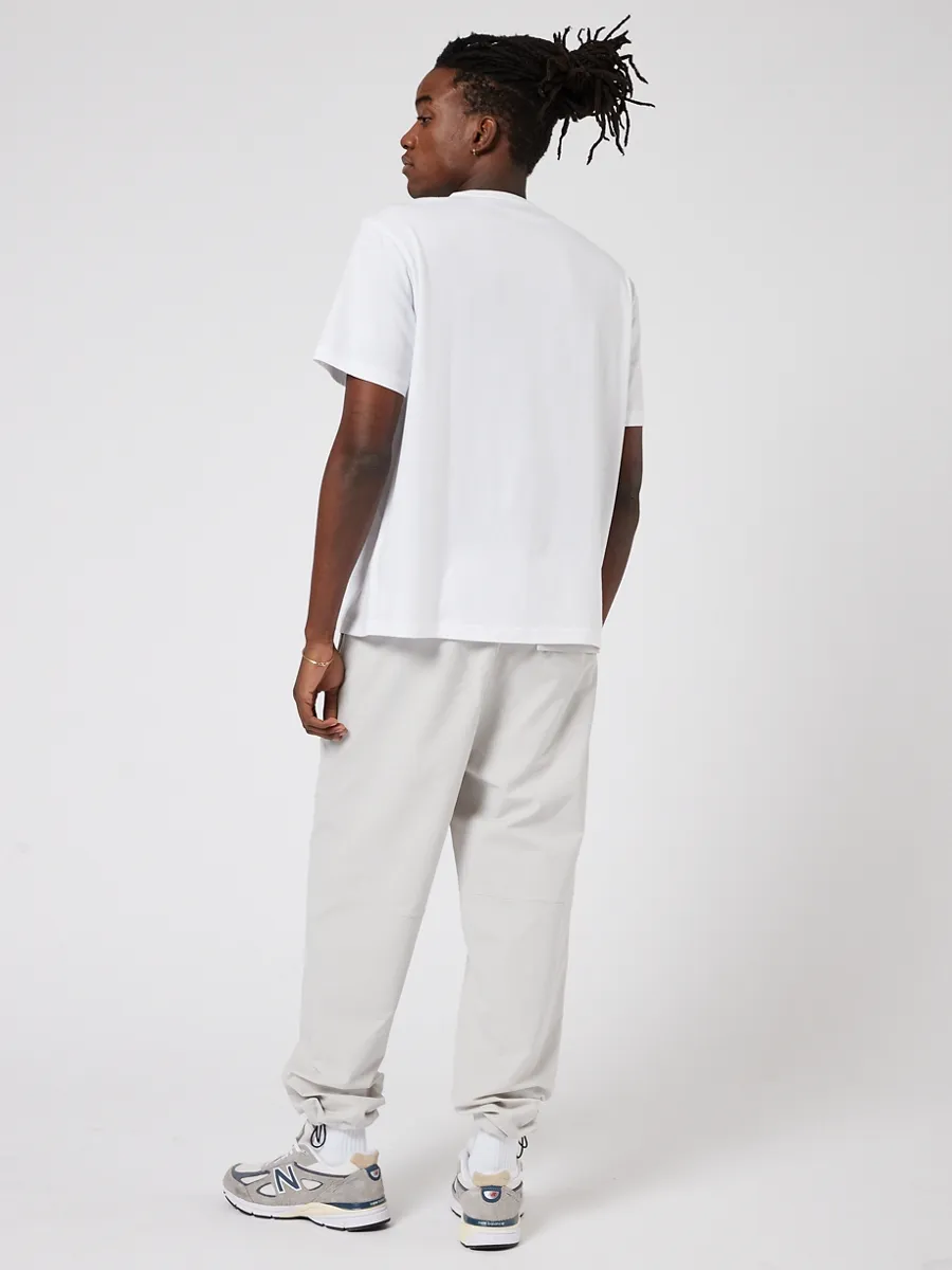 AMERICAN EAGLE MEN G SS 24/7 SET IN TEE- CVC + SERIOUSLY SOFT WASH 100 WHITE