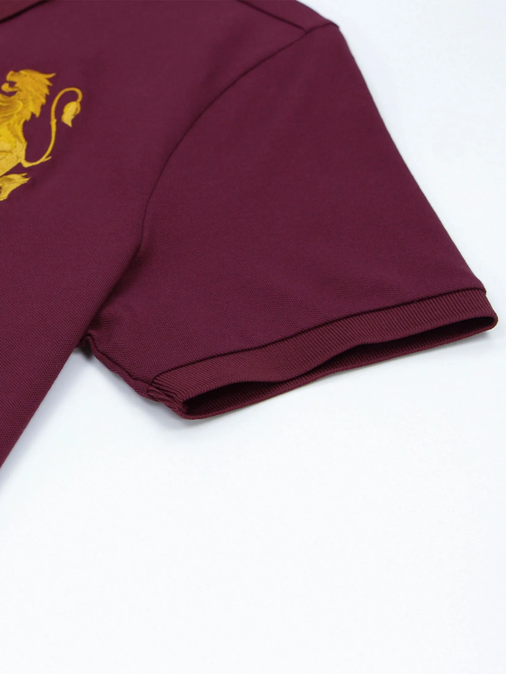GIORDANO Men's Slim Embroidery Bold Polo (3D Lion) Burgundy Red