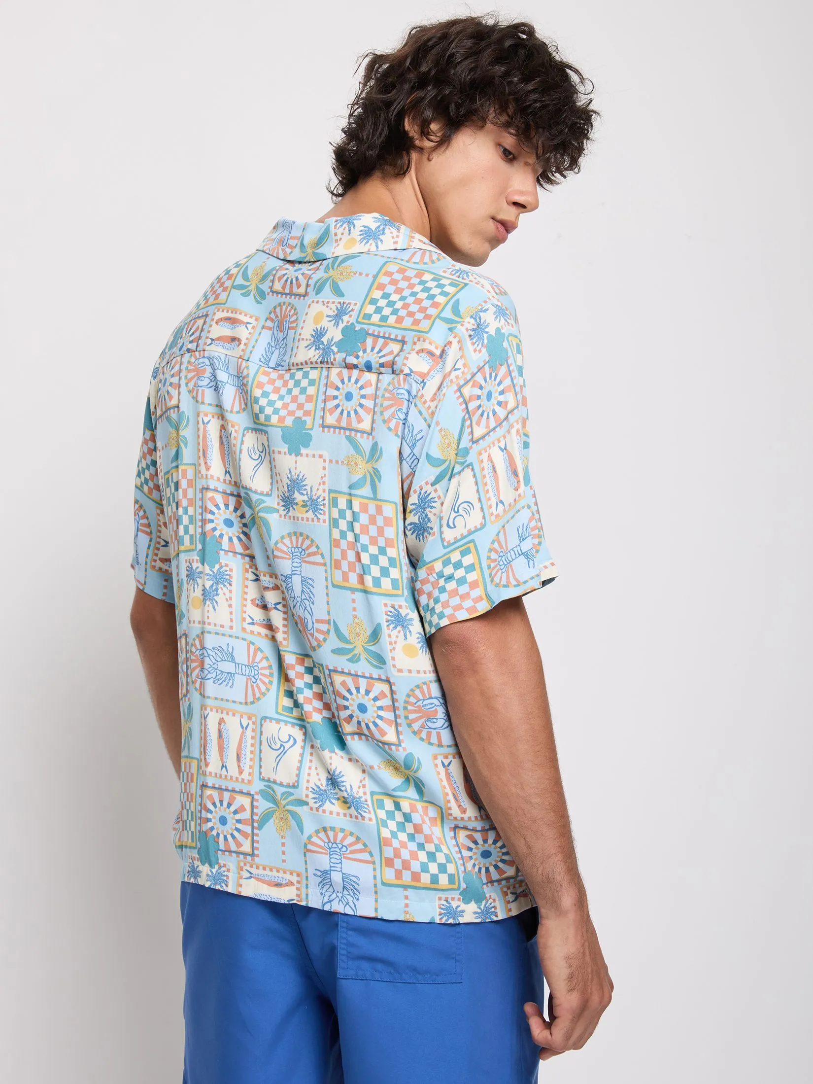DEFRY 01 Men Shirt Short Sleeves Hawaiian Style Blue