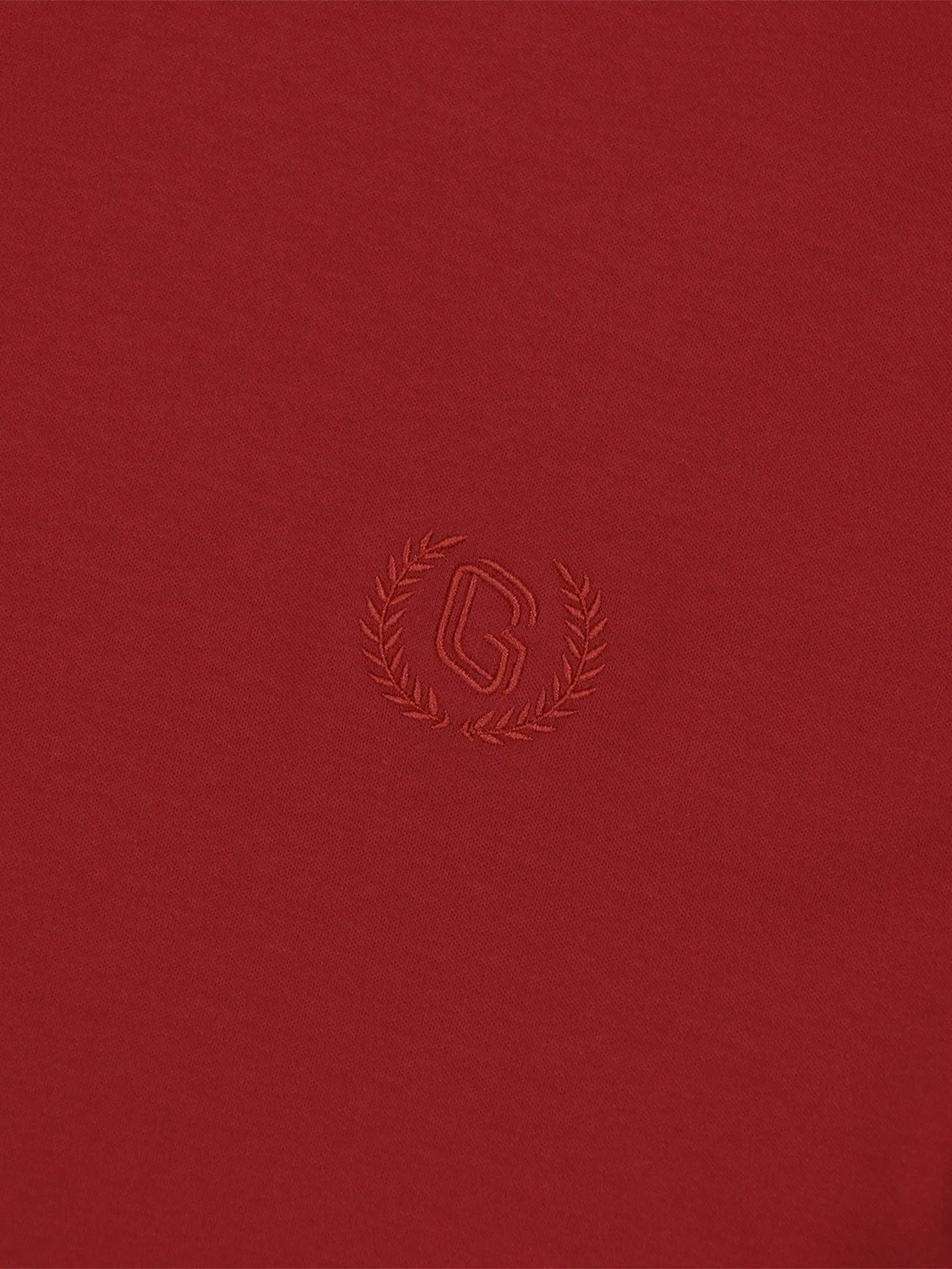 GIORDANO Men's Interlock Embroidery Tee (Liquid Touch) Haute Red