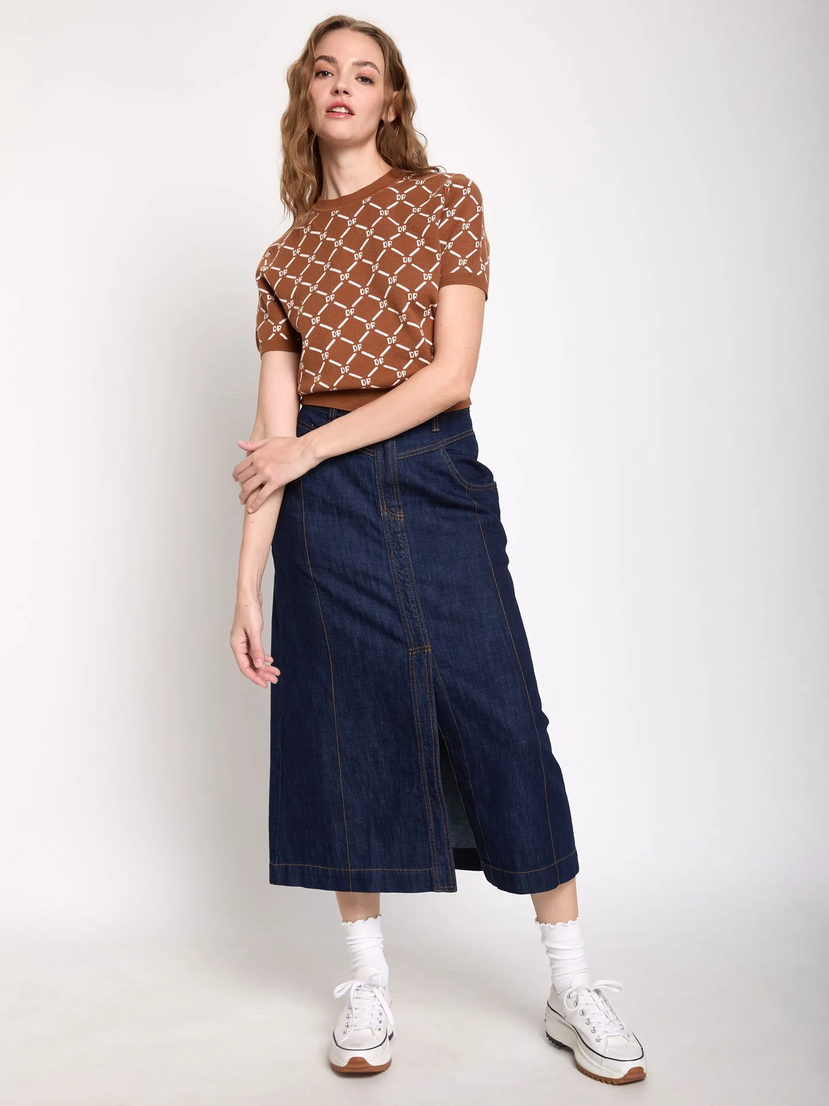 DEFRY 01 Women Blouse Short Sleeves Hem Ribbed 2507EASW081 Brown