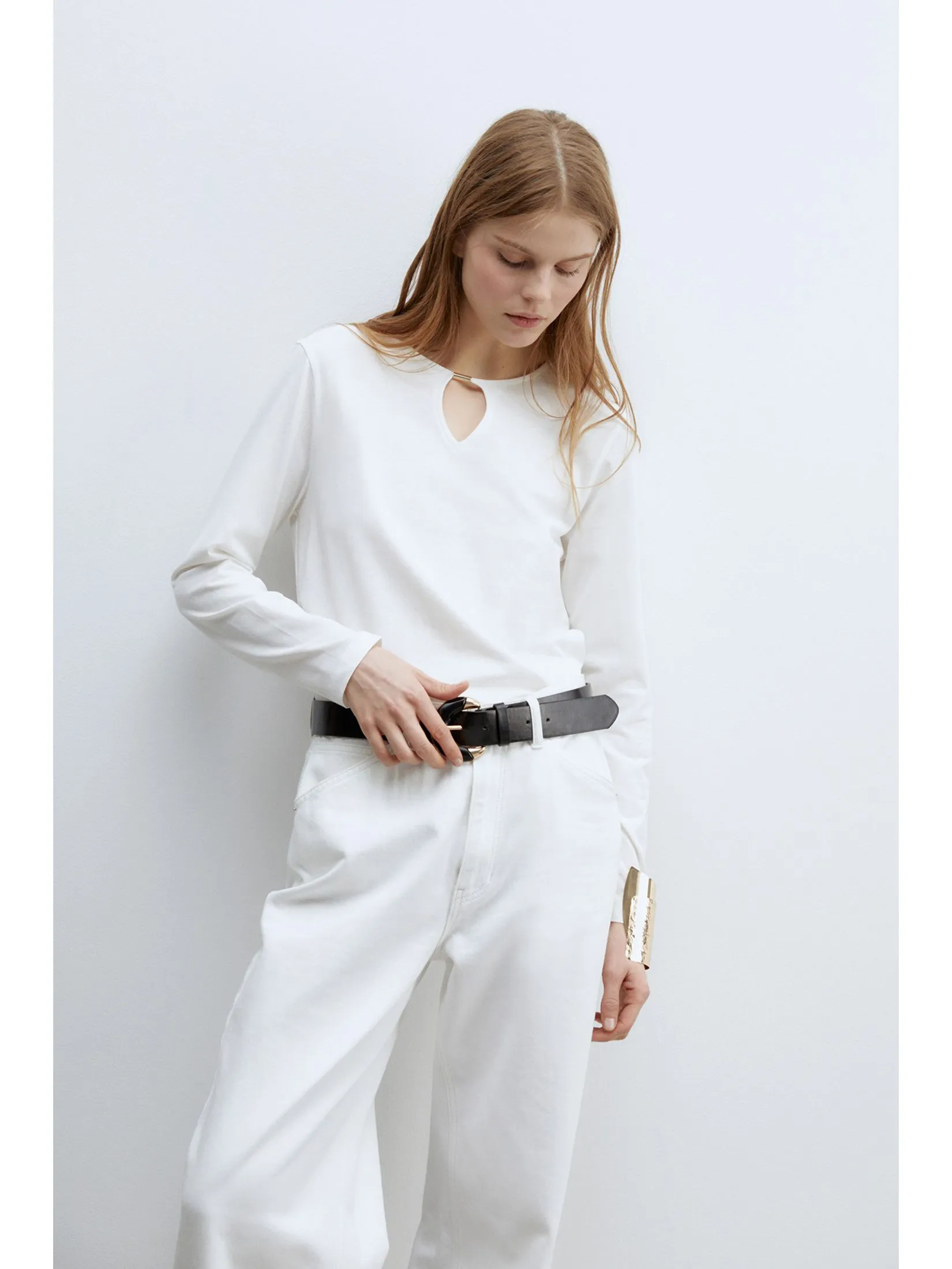 SFERA Women T-Shirt Long-Sleeved Plain Front Detail