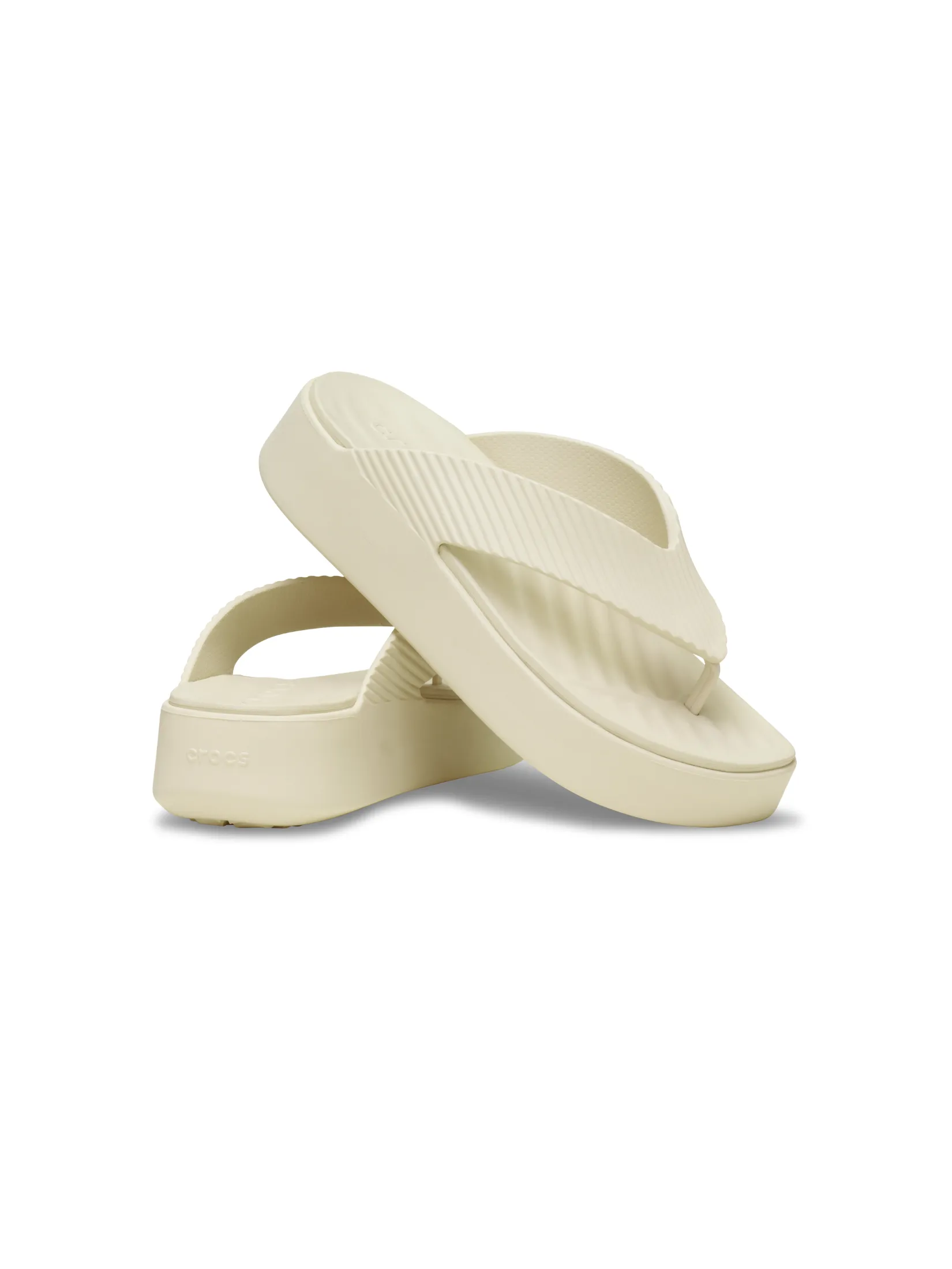 CROCS WOMEN'S  GETAWAY GROOVE PLATFORM FLIP - SANDSTONE