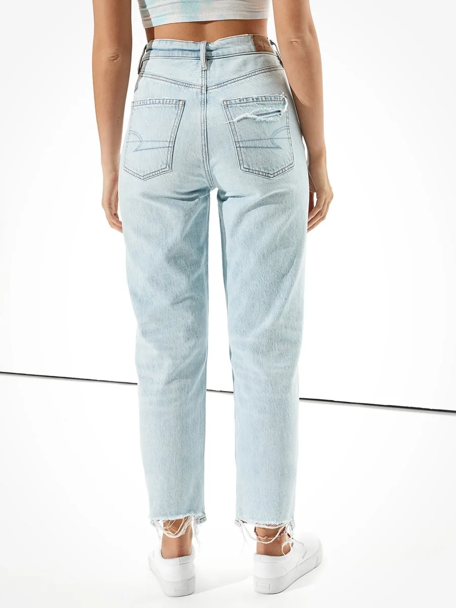 AMERICAN EAGLE HIGHEST RISE 90S BOYFRIEND 915 LIGHT WASH