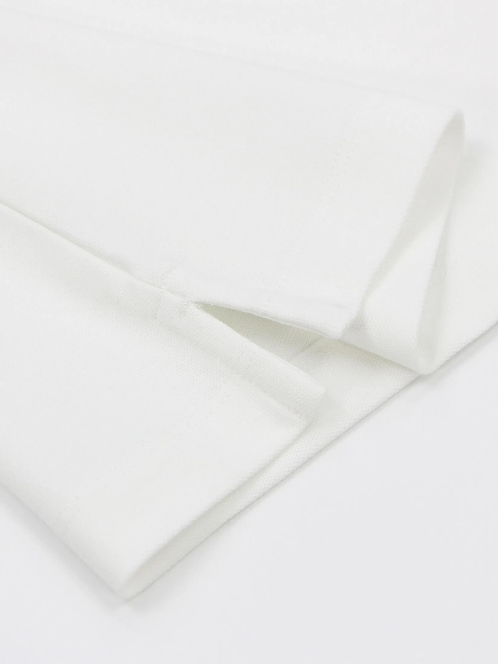 GIORDANO Women's Slim Lycra Pique Embroidery Polo (Signature) Signature White