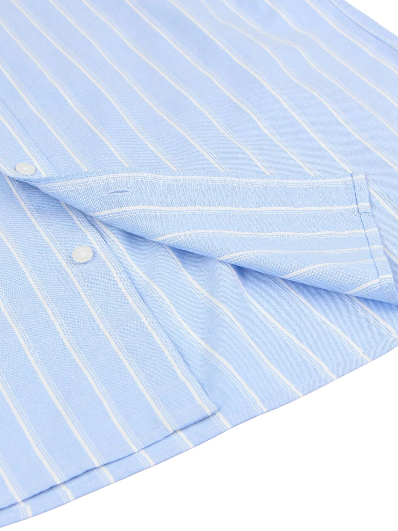 GIORDANO Men's Slim Embroidery Stretch Oxford Shirts (Classic Man) Blue x White